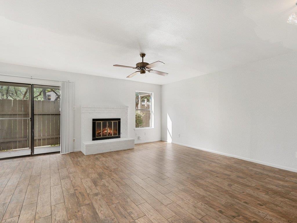 7825 Beauregard Cir #4 Property Photo 6