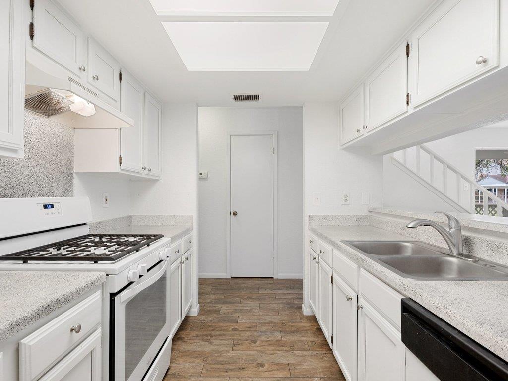 7825 Beauregard Cir #4 Property Photo 12