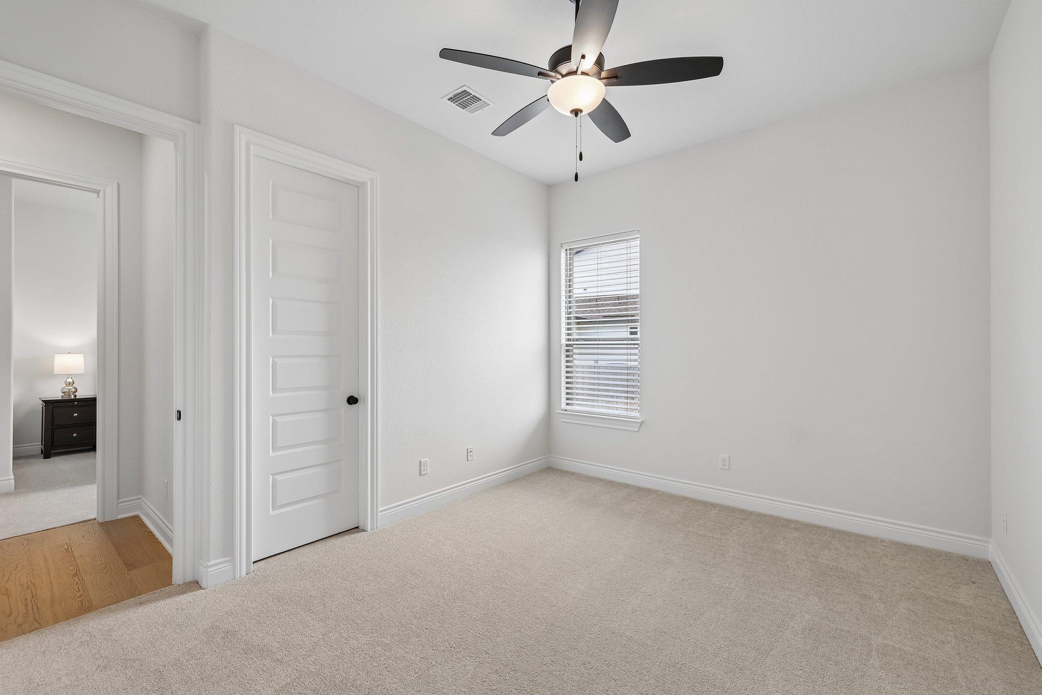 130 Firethorn Loop Property Photo 16