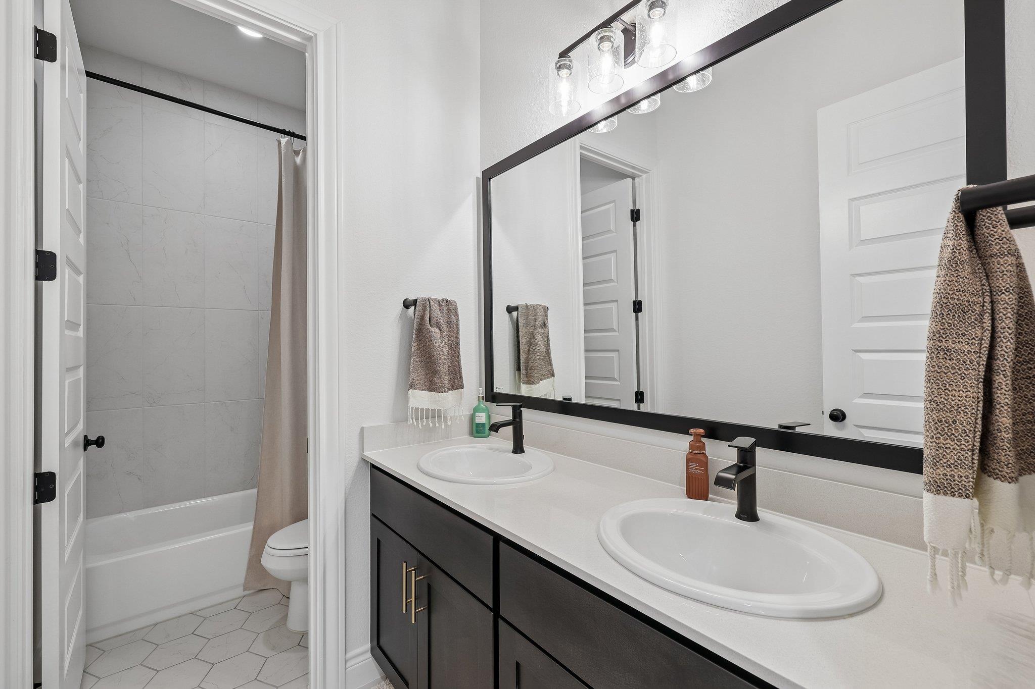 130 Firethorn Loop Property Photo 17