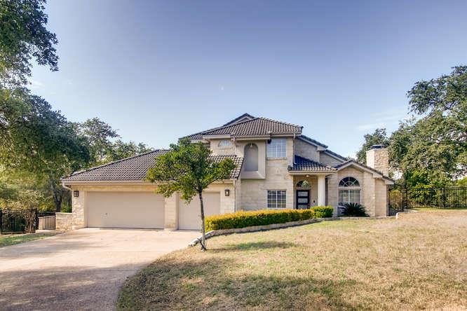 400 Canyon Rim Dr Property Photo 2