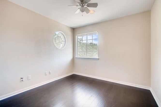 400 Canyon Rim Dr Property Photo 21