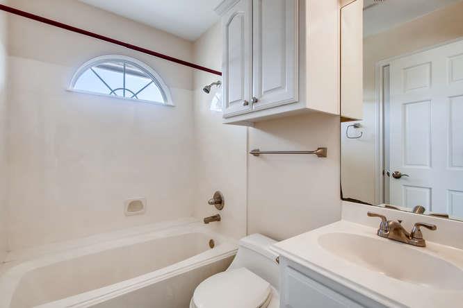 400 Canyon Rim Dr Property Photo 23
