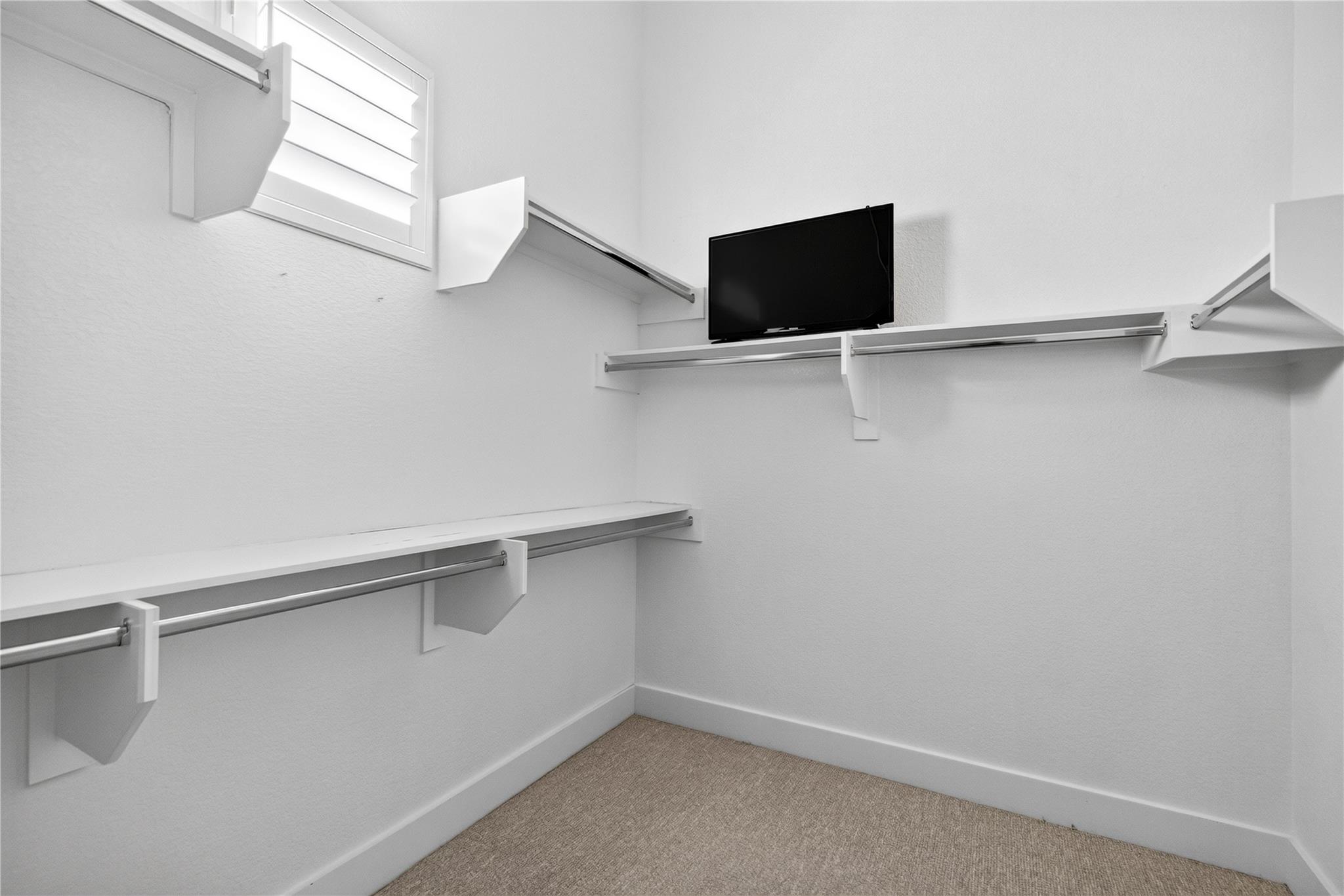 6105 Florencia Ln Property Photo 16