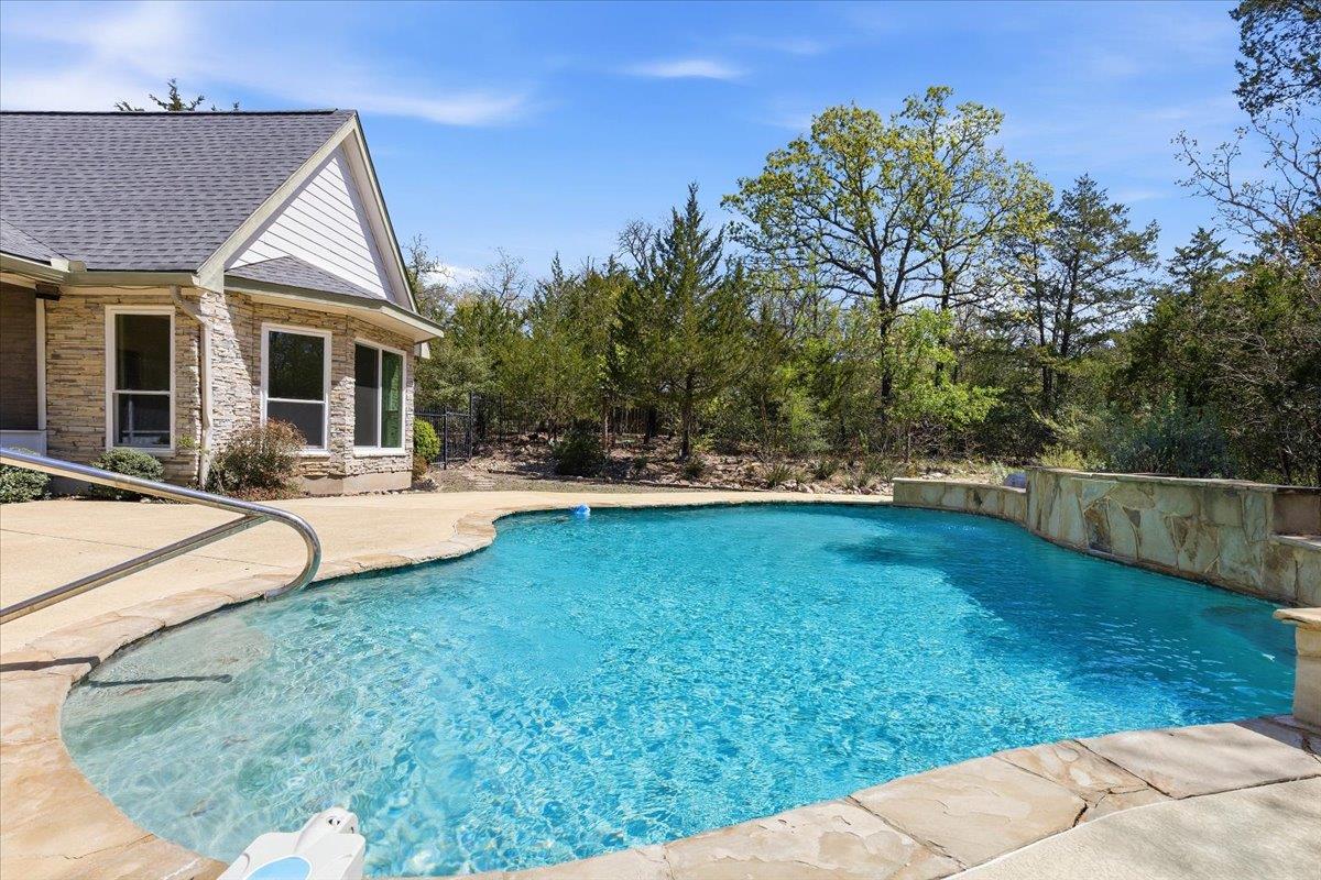 187 Stephen F Austin Blvd Property Photo 28
