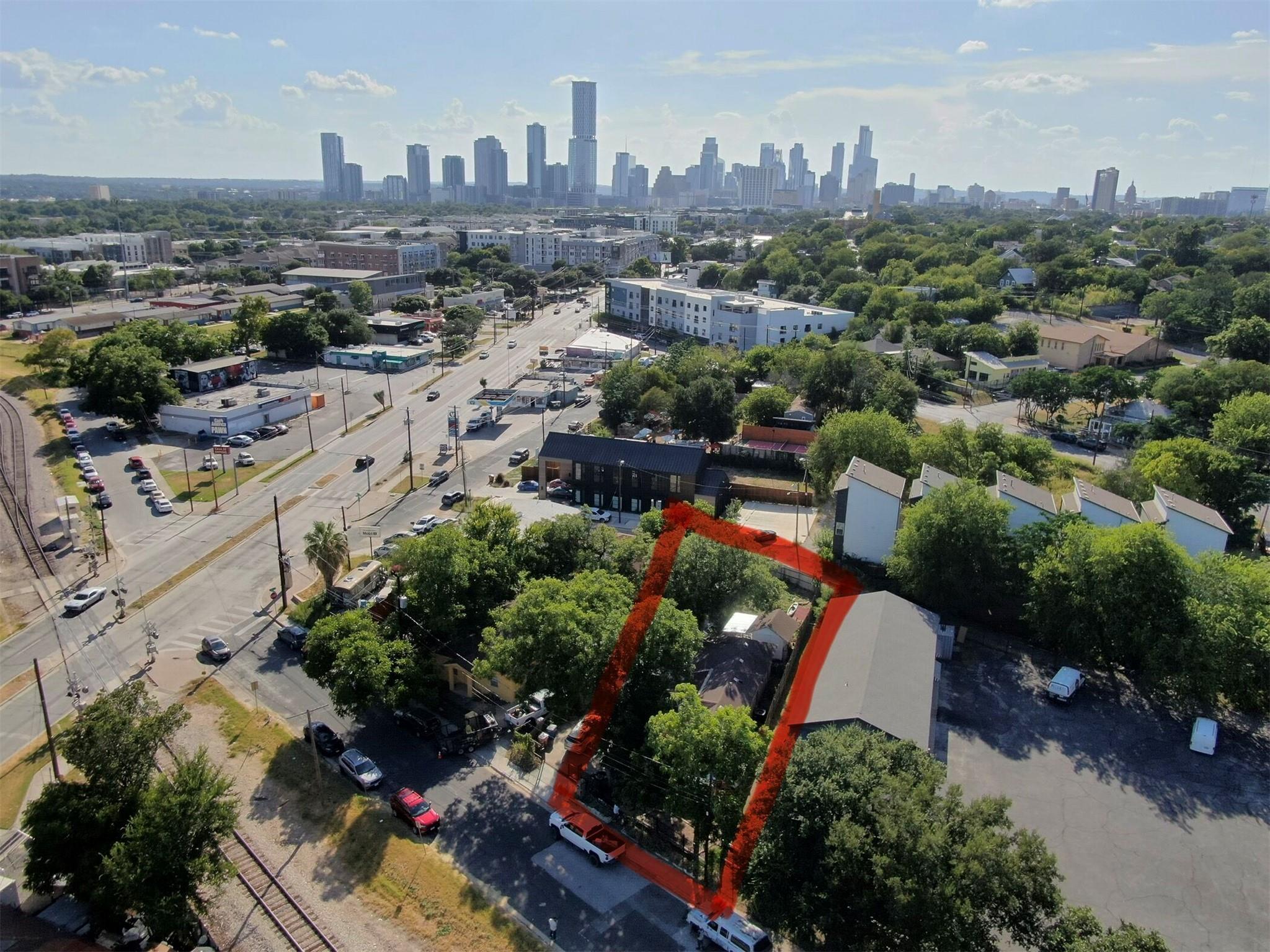 710 Northwestern Ave Property Photo 1