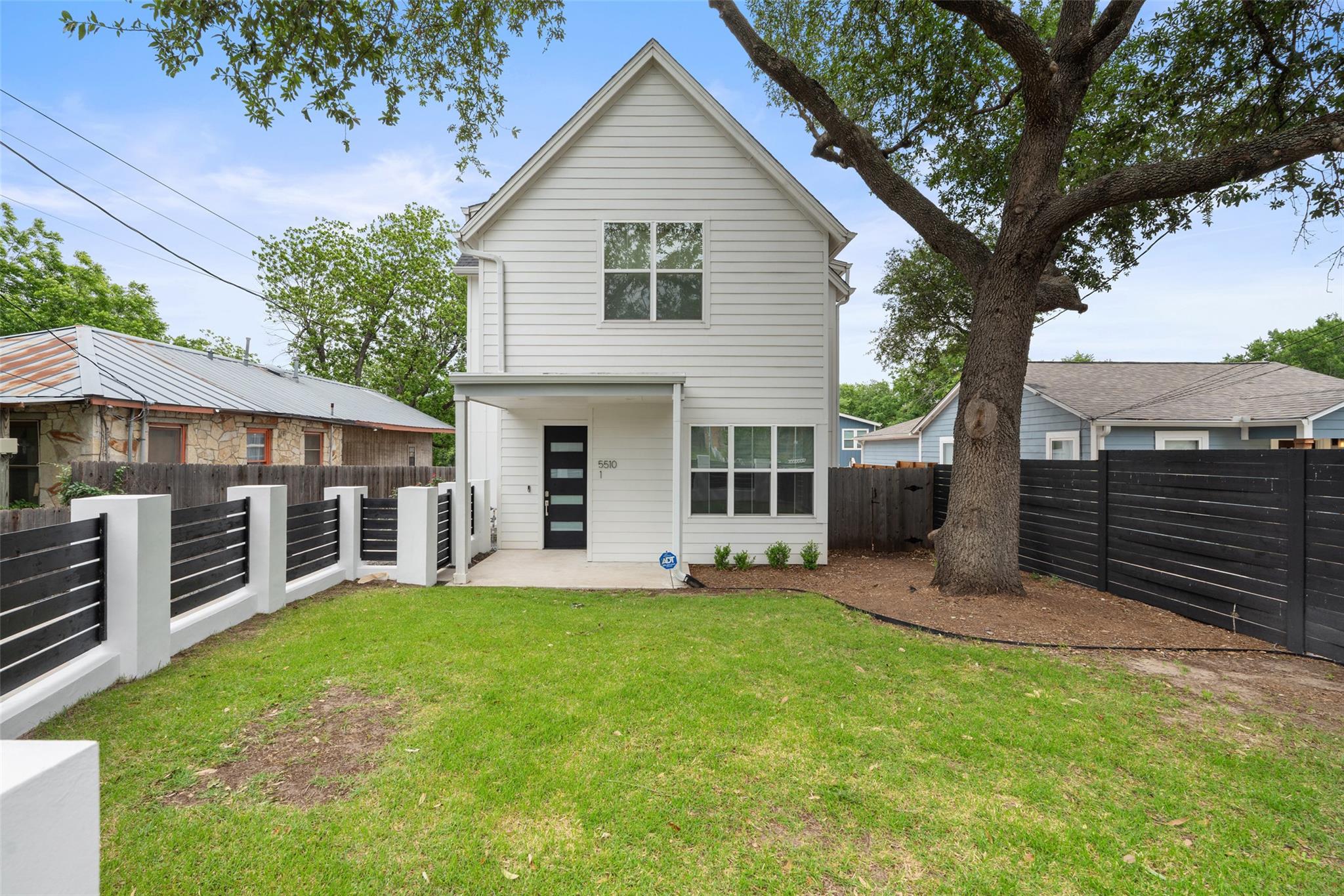 5510 Woodrow Ave 1 Property Photo
