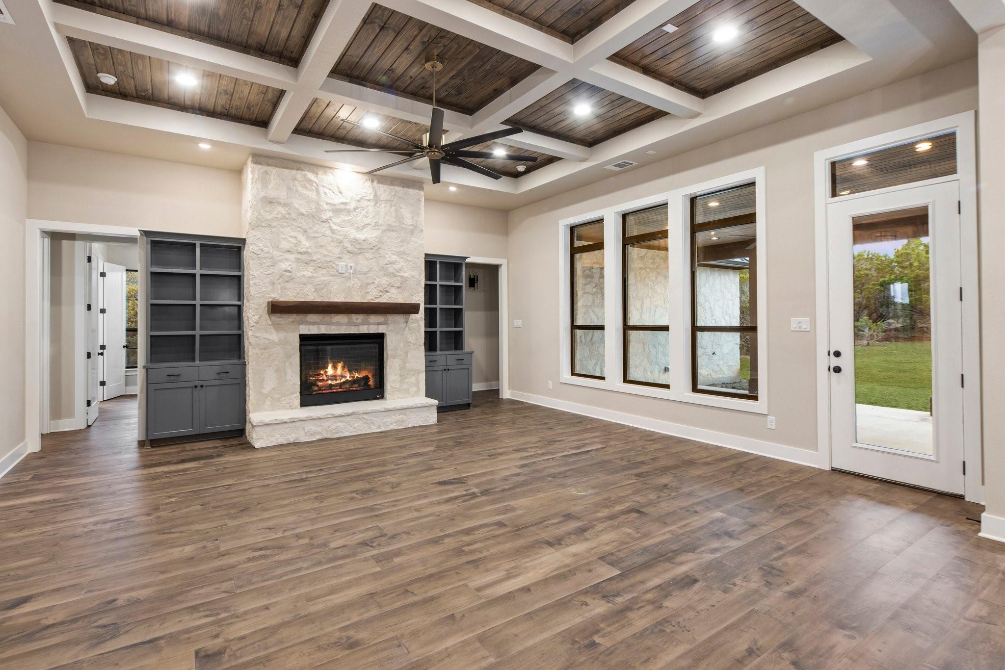 1687 Noble Trl Property Photo 4