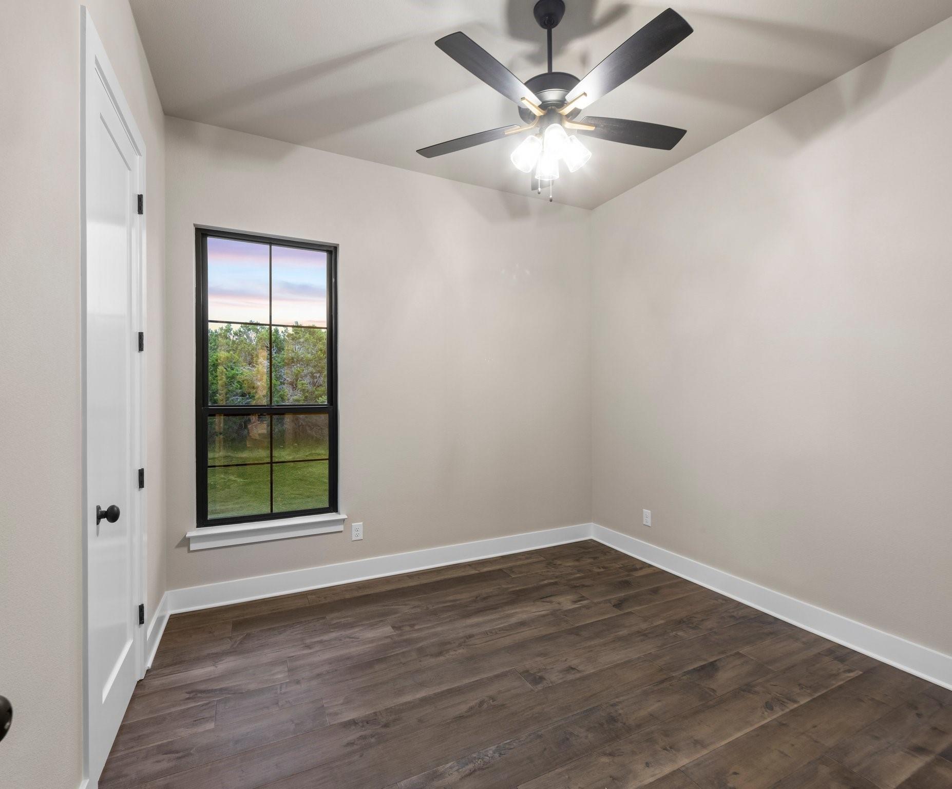 1687 Noble Trl Property Photo 29