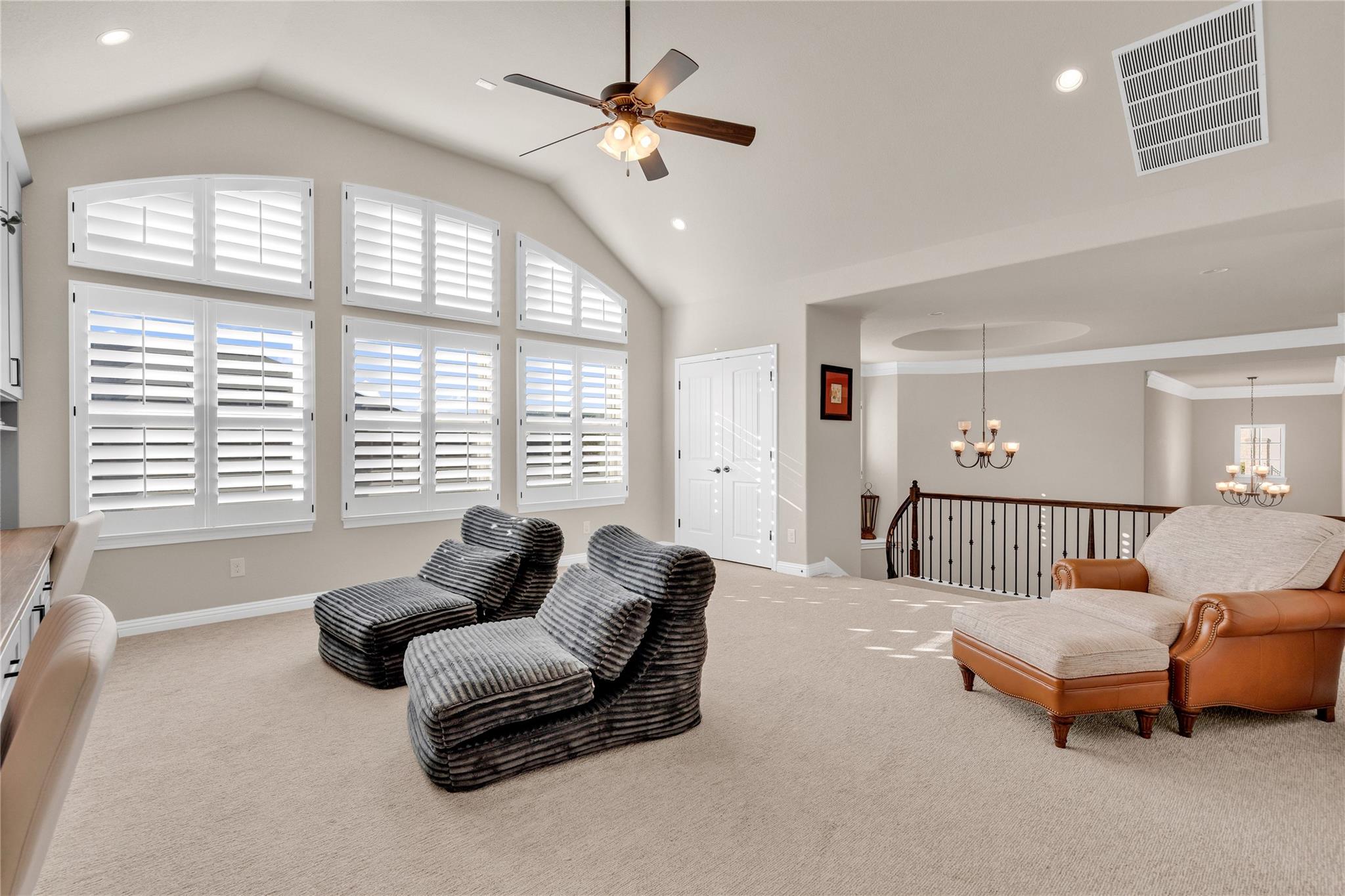 2505 San Martino Dr Property Photo 23