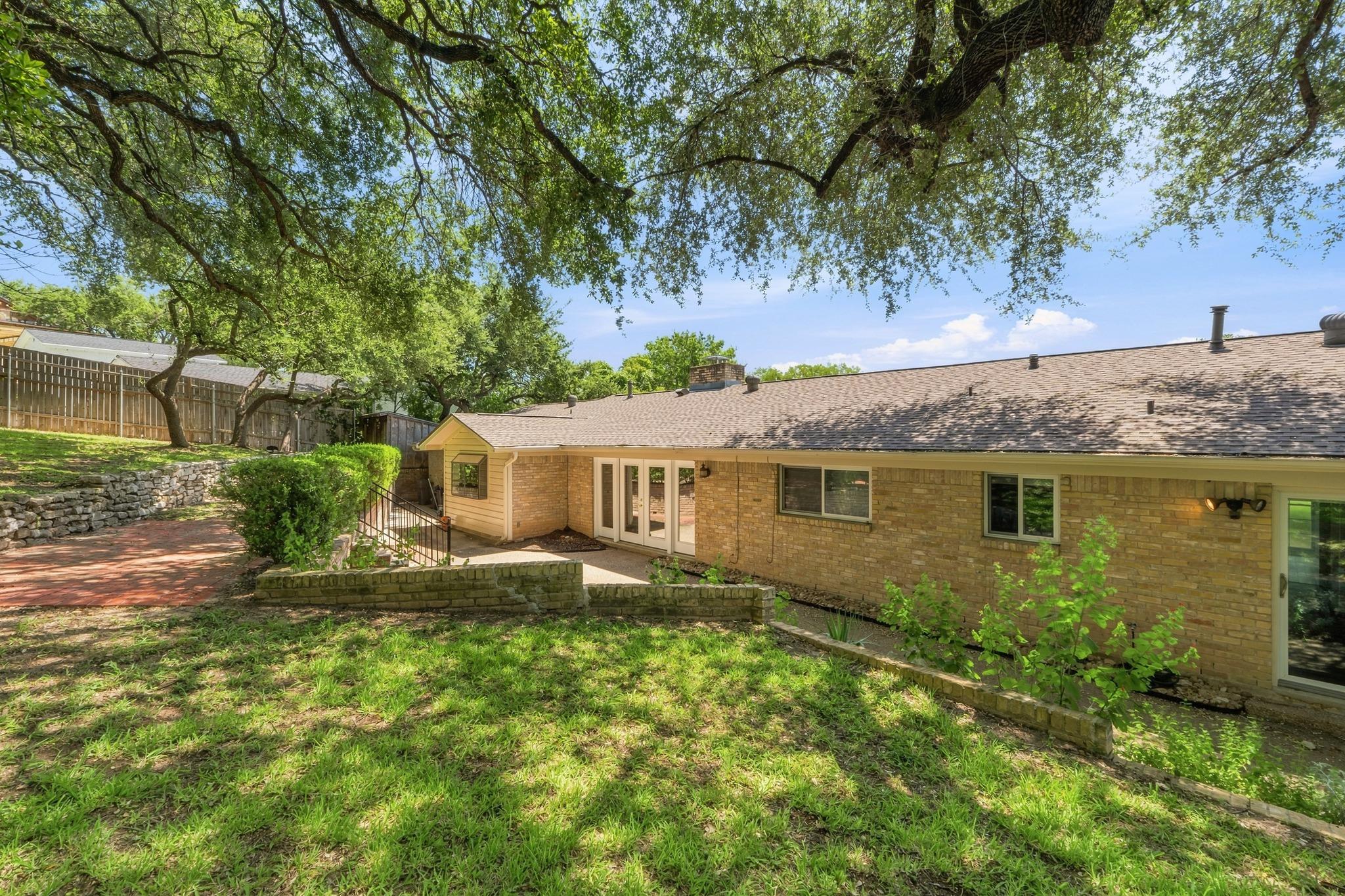 2802 Pecos St Property Photo 30