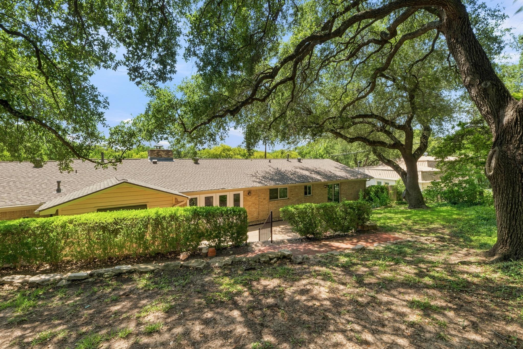 2802 Pecos St Property Photo 33
