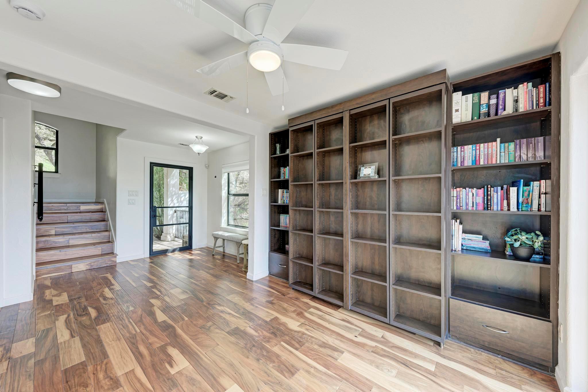 13803 Lake View Dr Property Photo 11