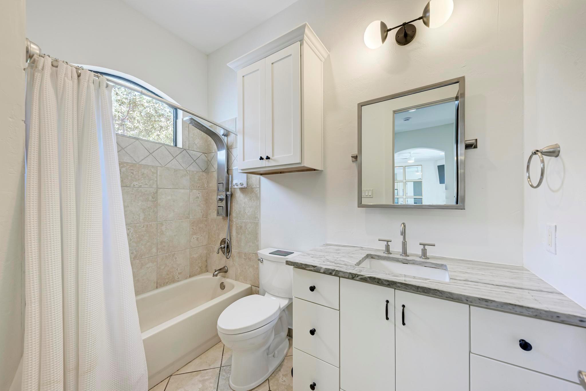 13803 Lake View Dr Property Photo 27