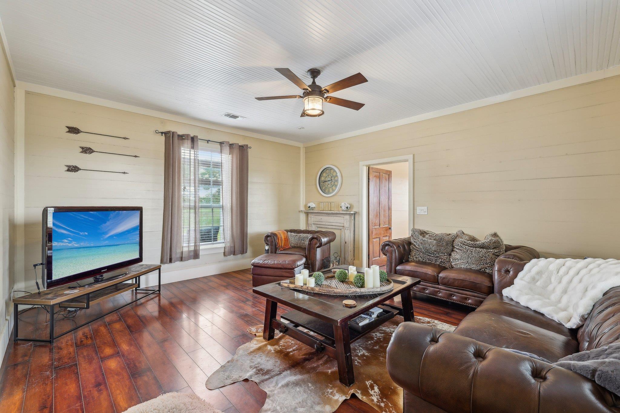 1200 County Road 211 None Property Photo 8