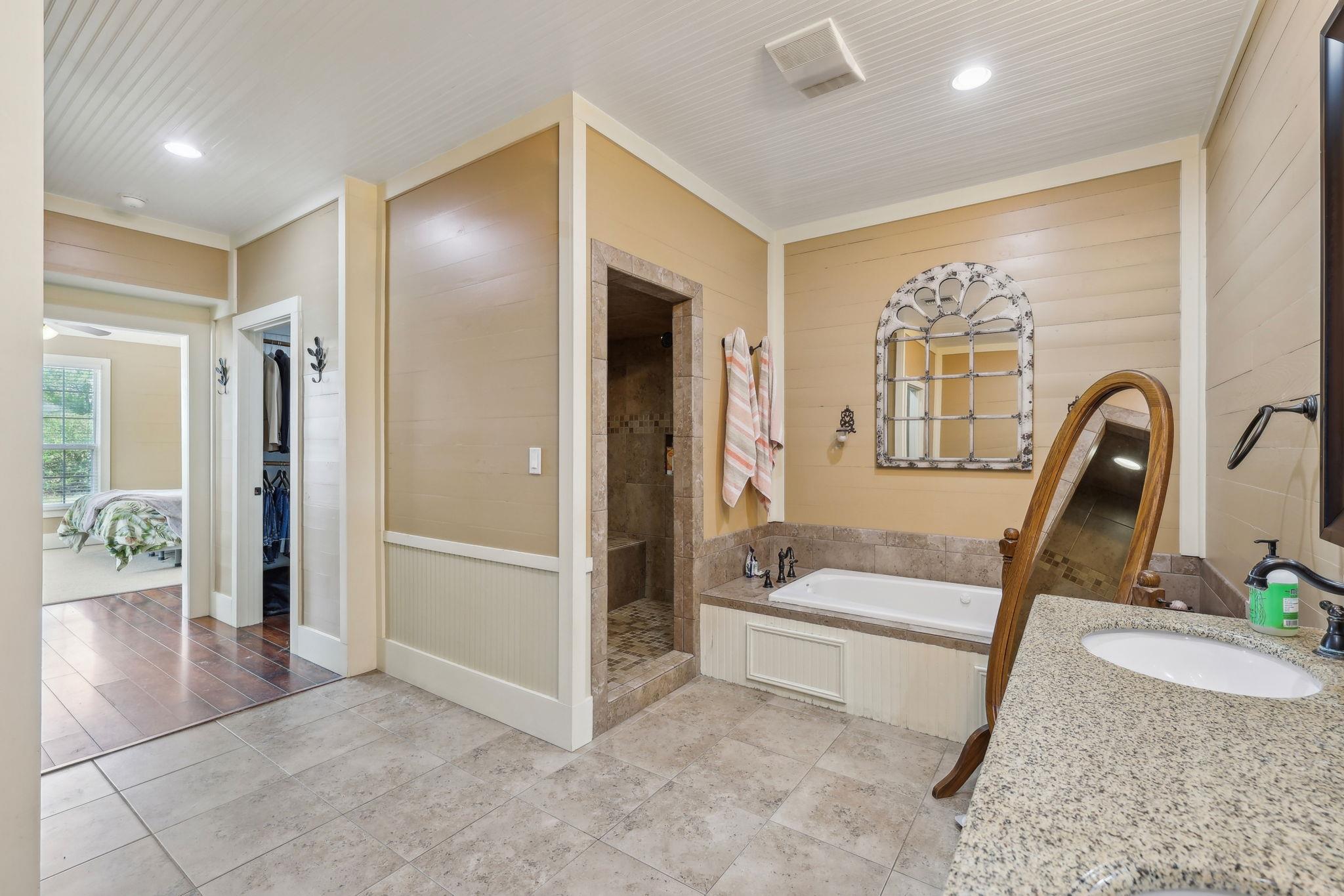 1200 County Road 211 None Property Photo 12