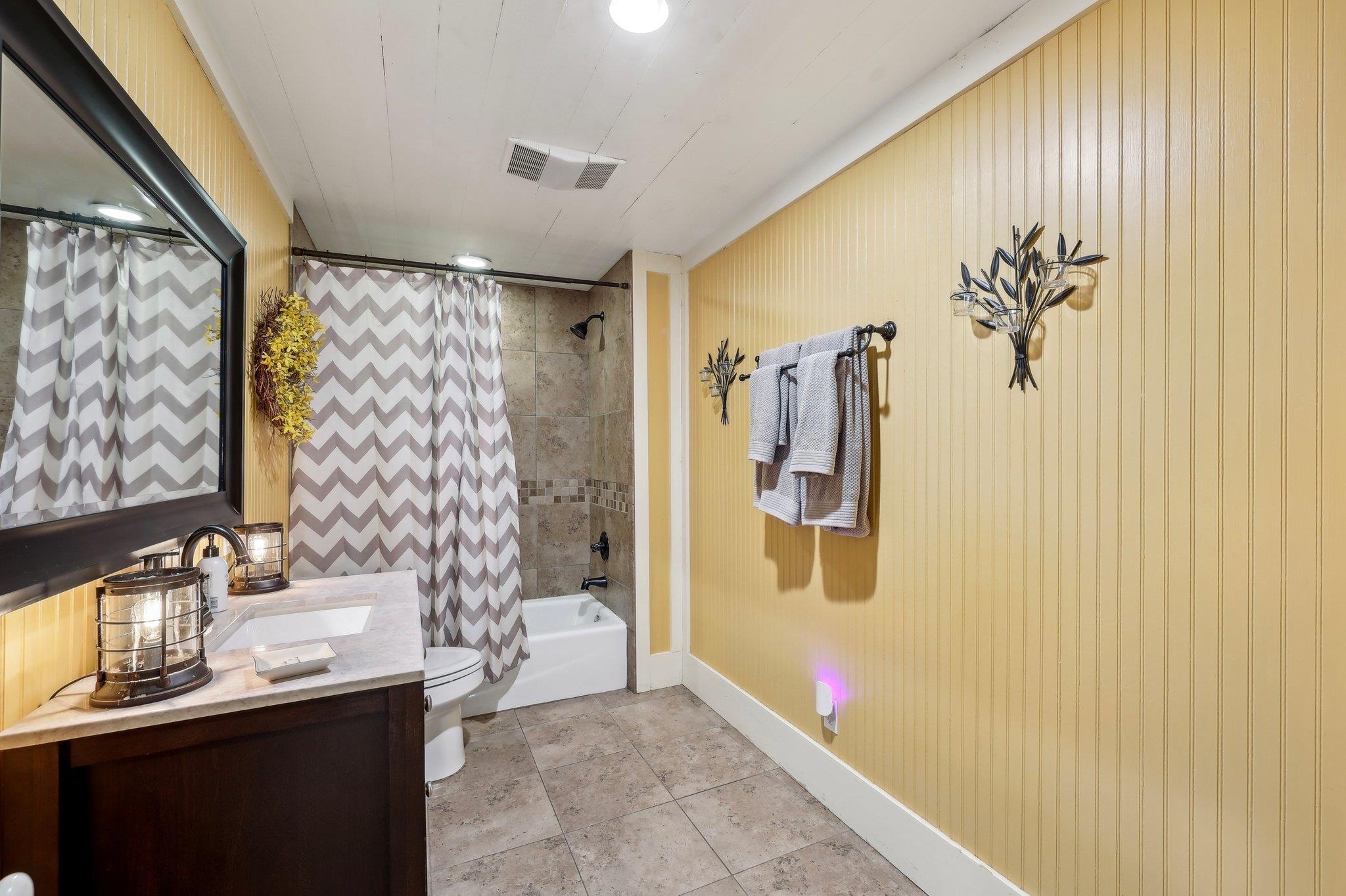 1200 County Road 211 None Property Photo 21