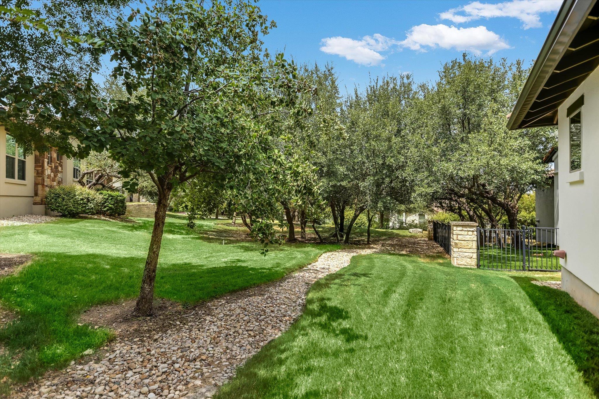 13504 Golden Wave Loop #51 Property Photo 8