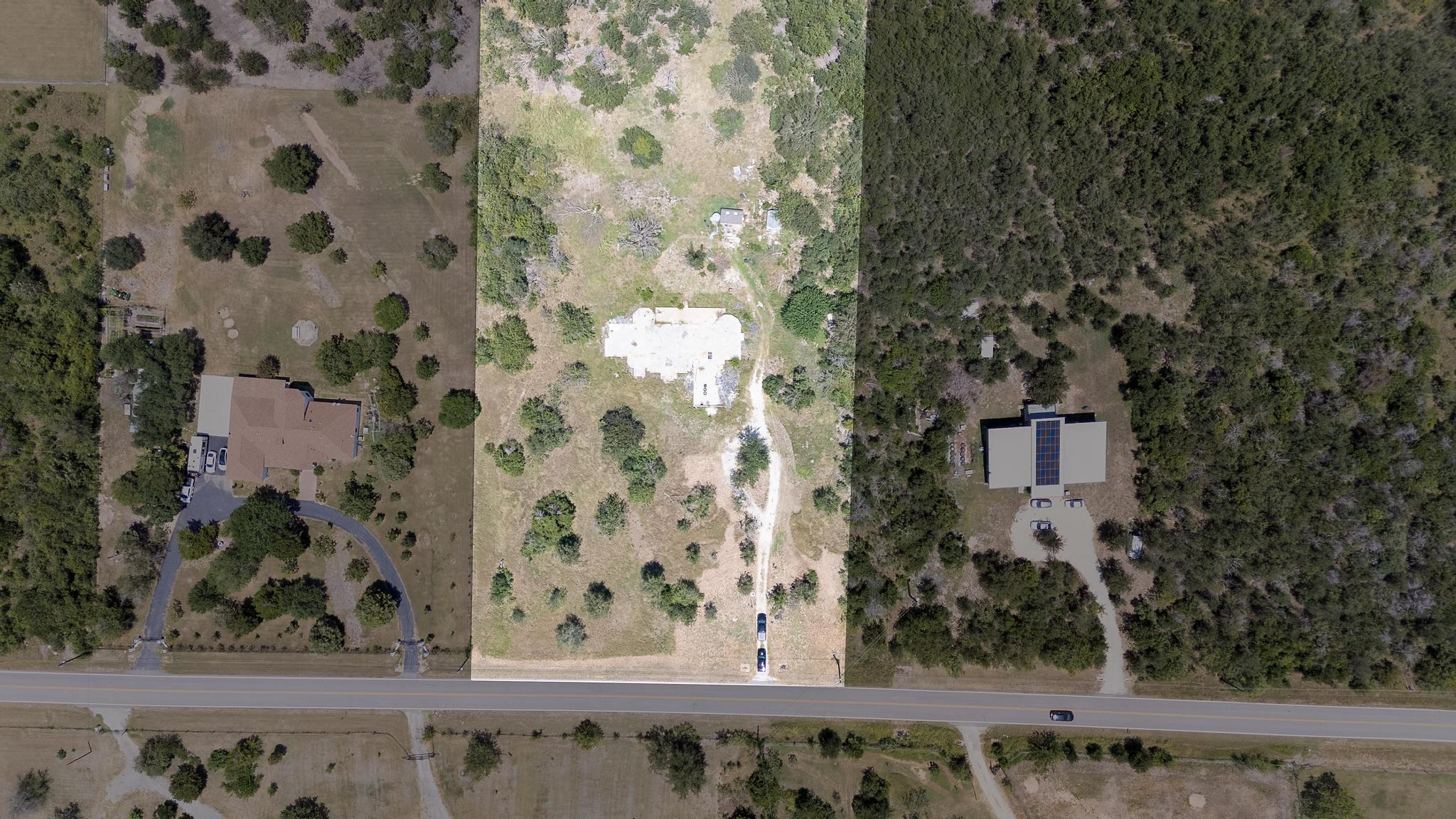 7693 Nez Perce Trce Property Photo 1