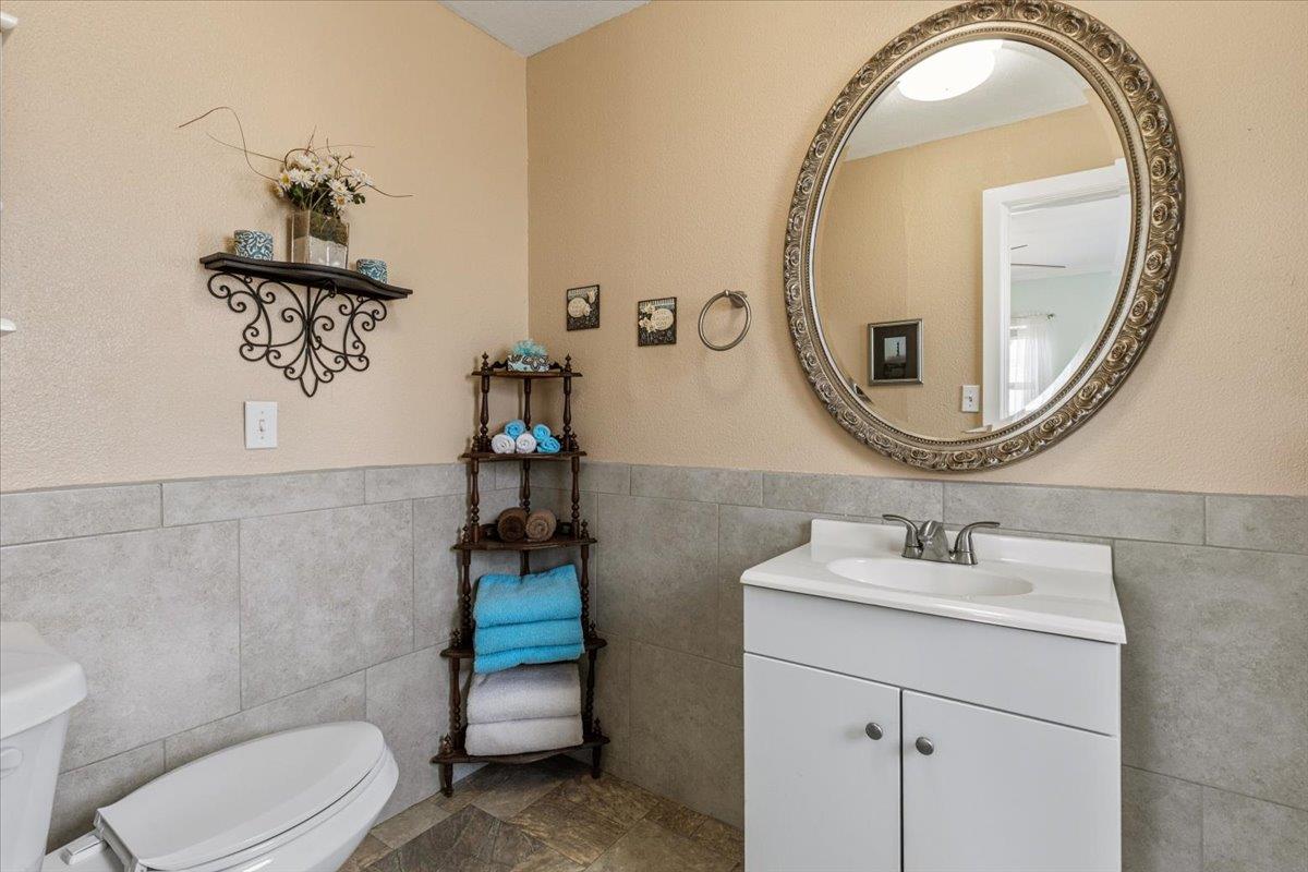 503 E Bluebonnet Ln Property Photo 12