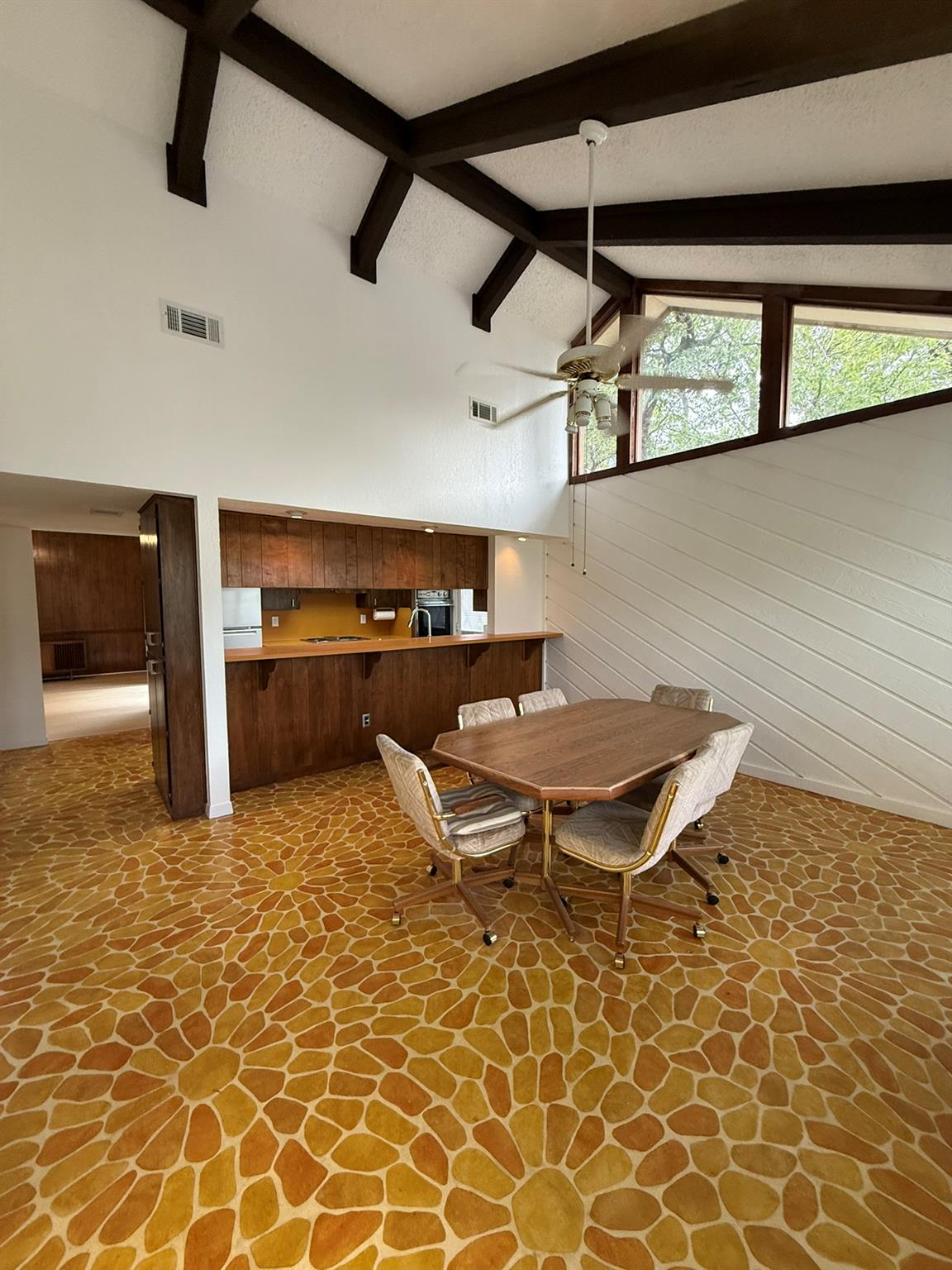 203 Blue Ridge Trl Property Photo 6