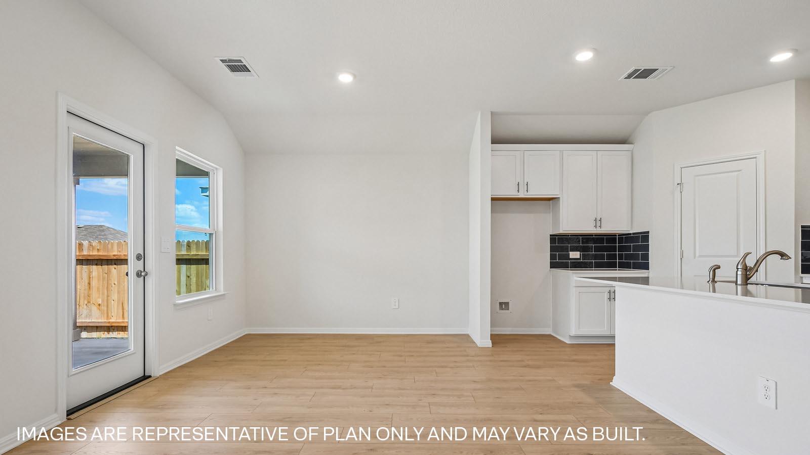 20245 Sinema Way Property Photo 2