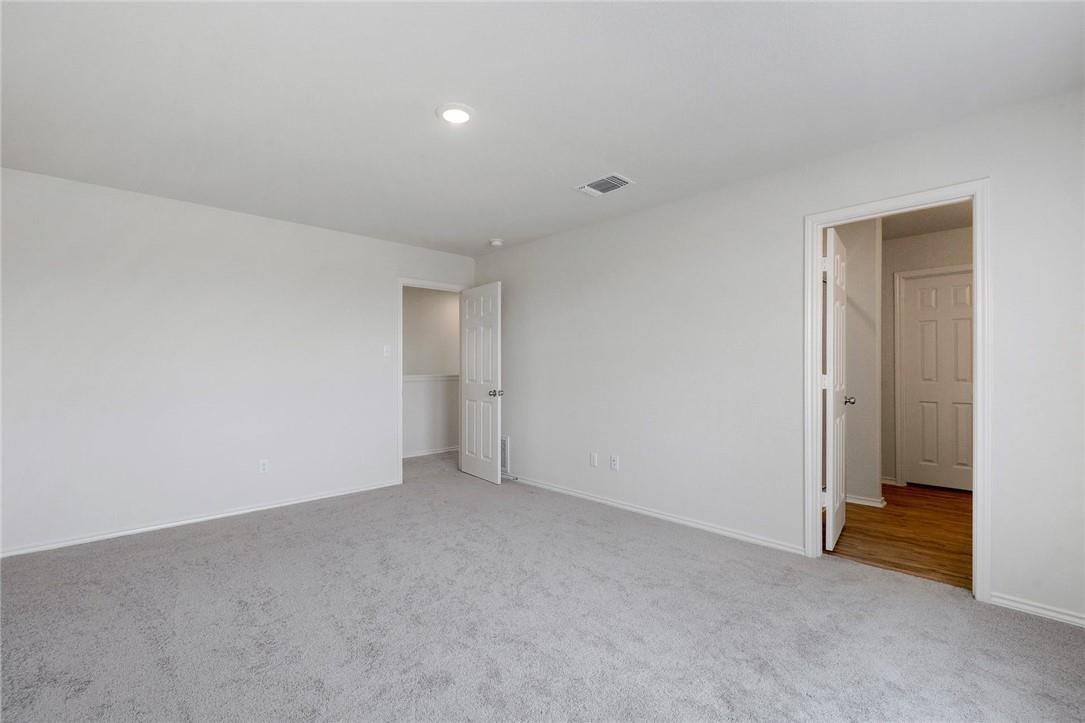 121 Nettletree Dr Property Photo 16
