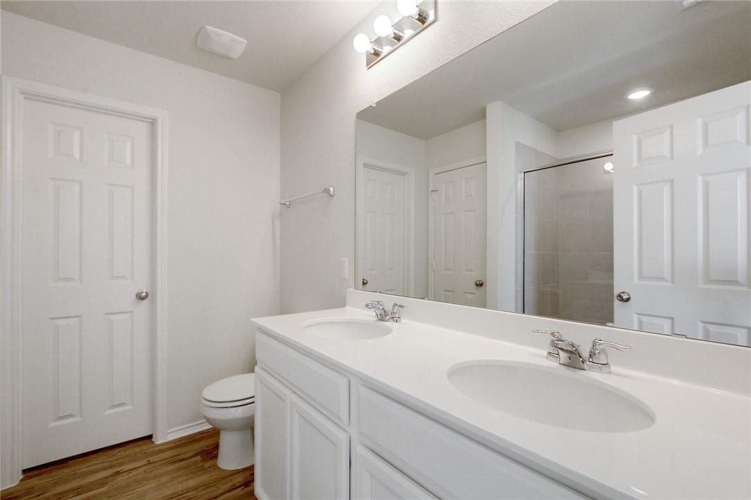 121 Nettletree Dr Property Photo 17
