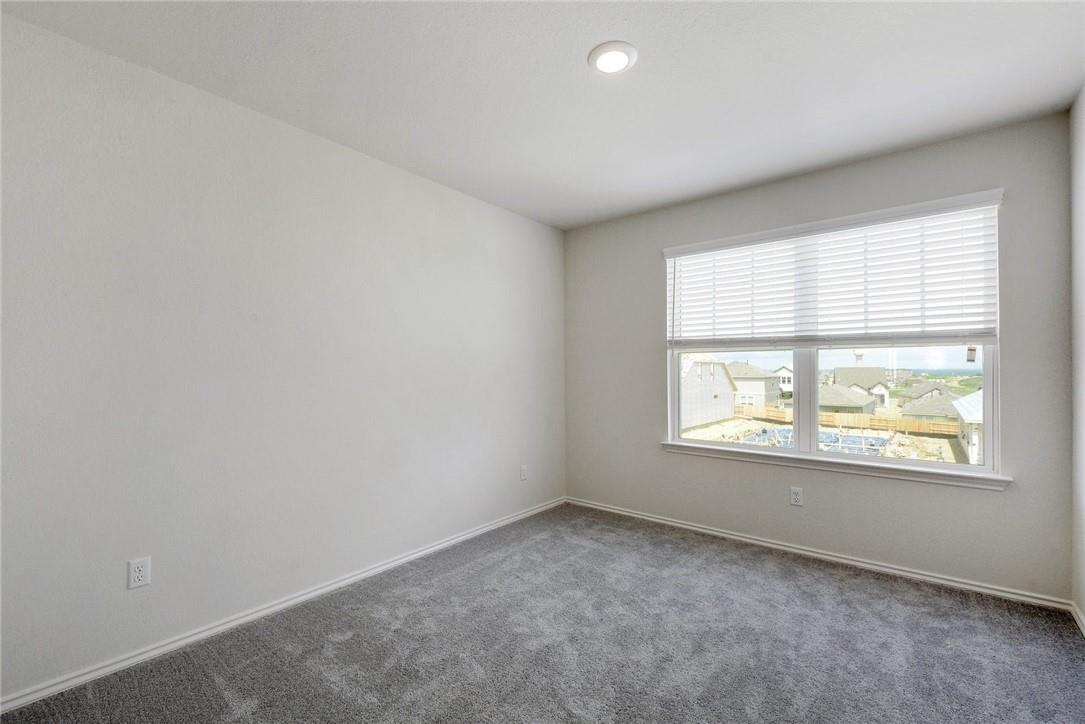 121 Nettletree Dr Property Photo 19