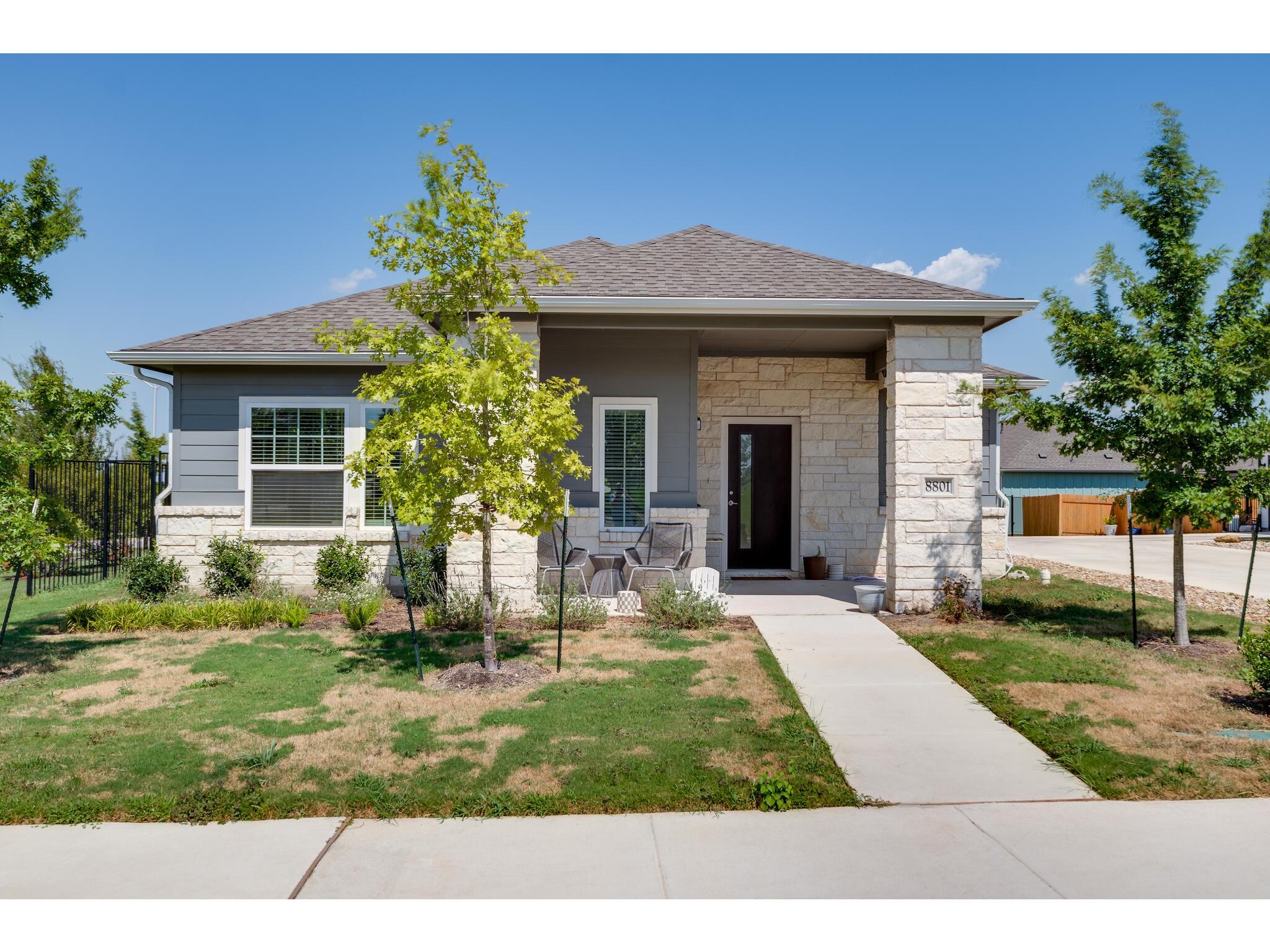 8801 Looksee Ln Property Photo 3
