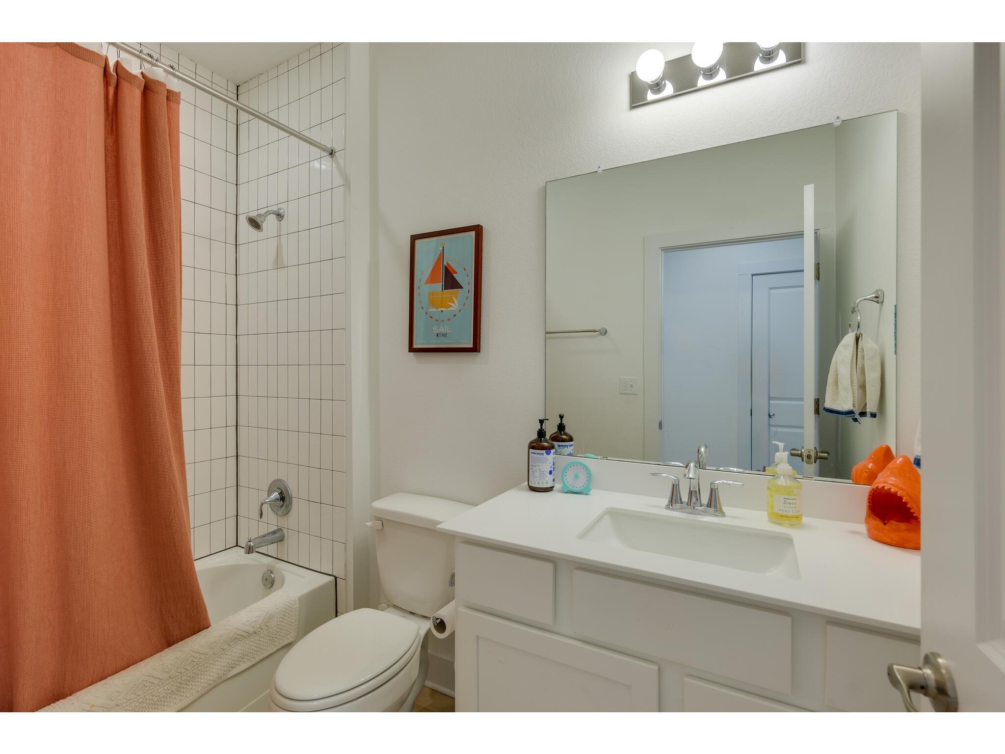 8801 Looksee Ln Property Photo 12