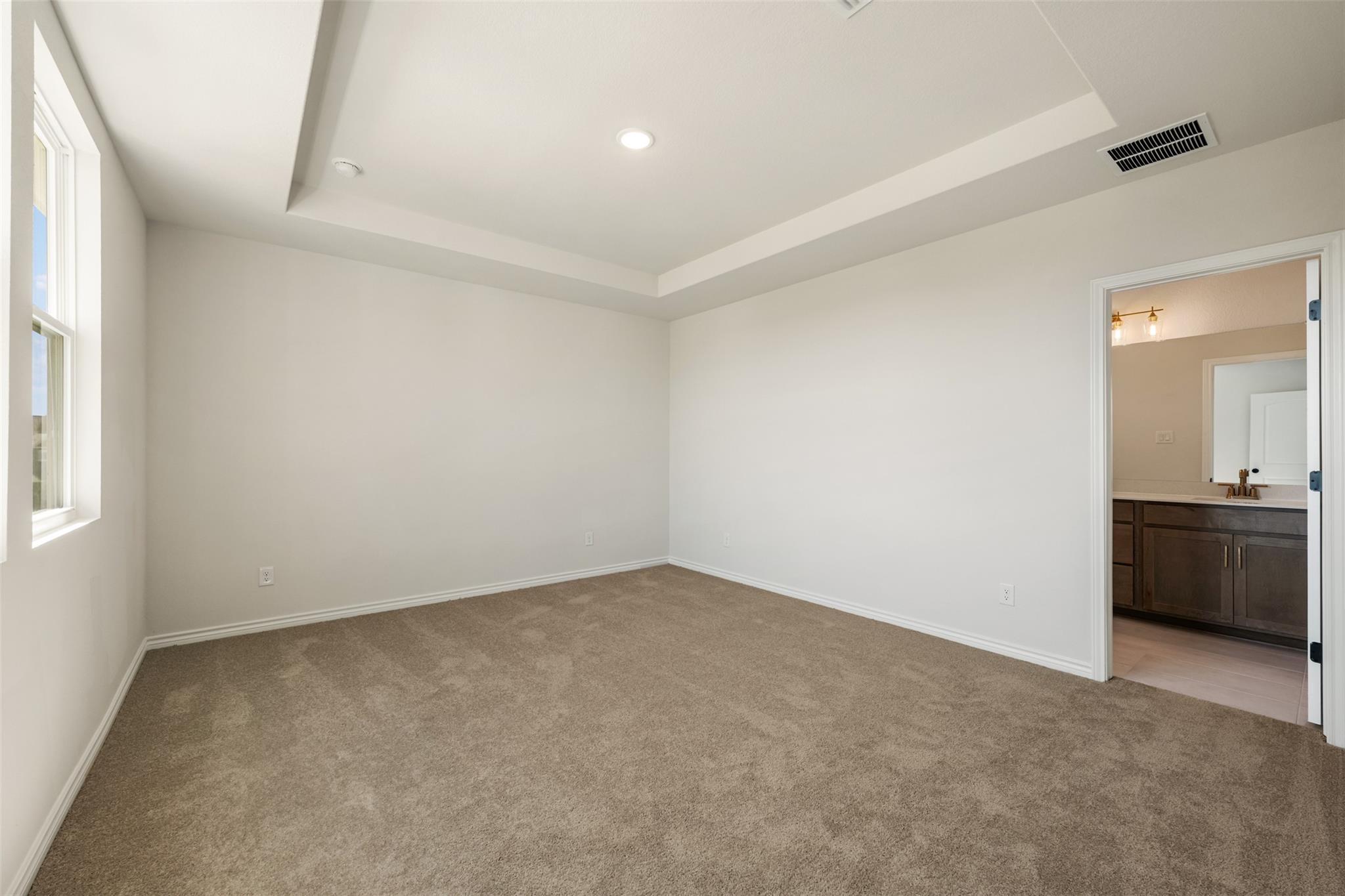 437 Carr Dr Property Photo 24