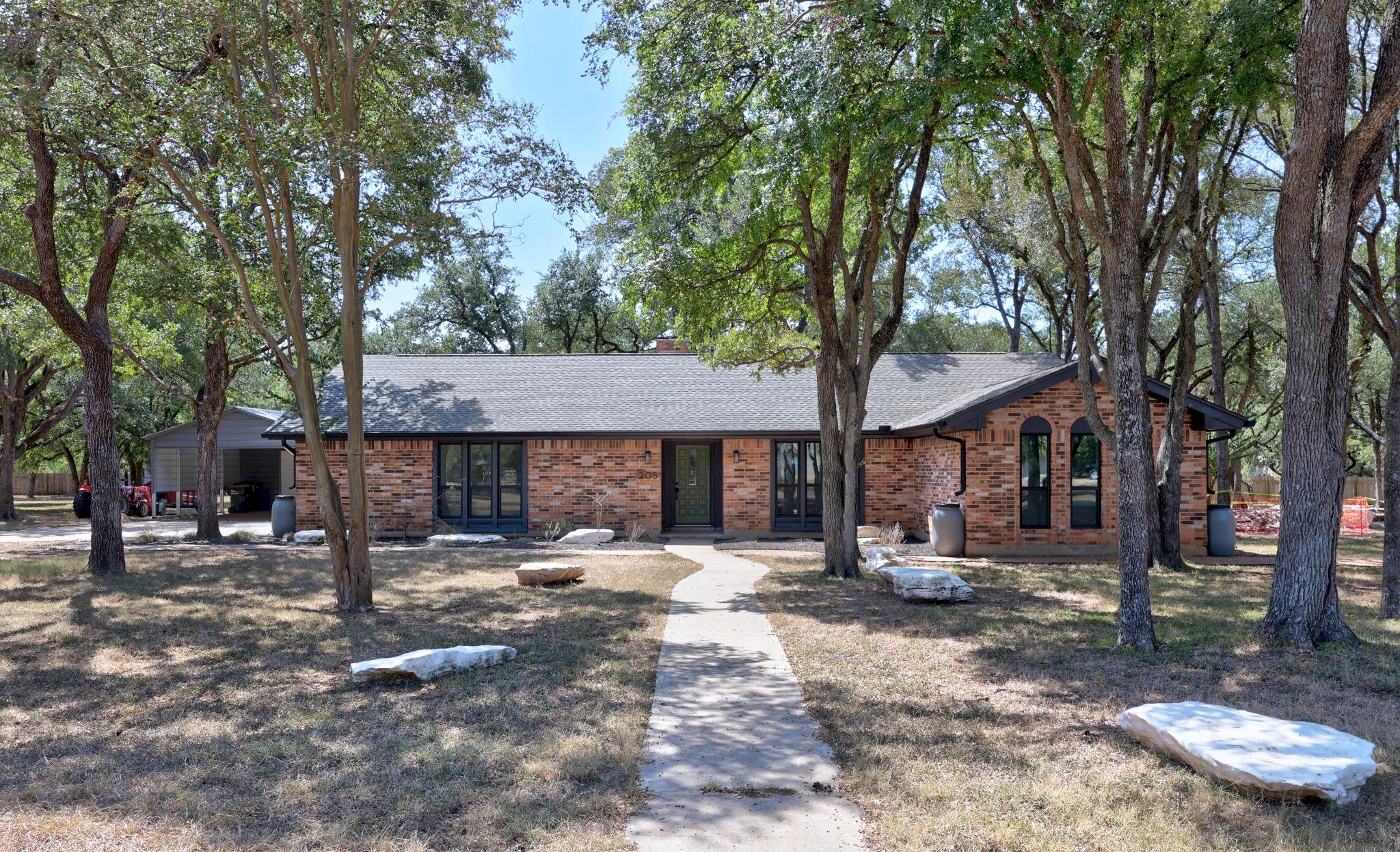 205 Bello Cir Property Photo 1