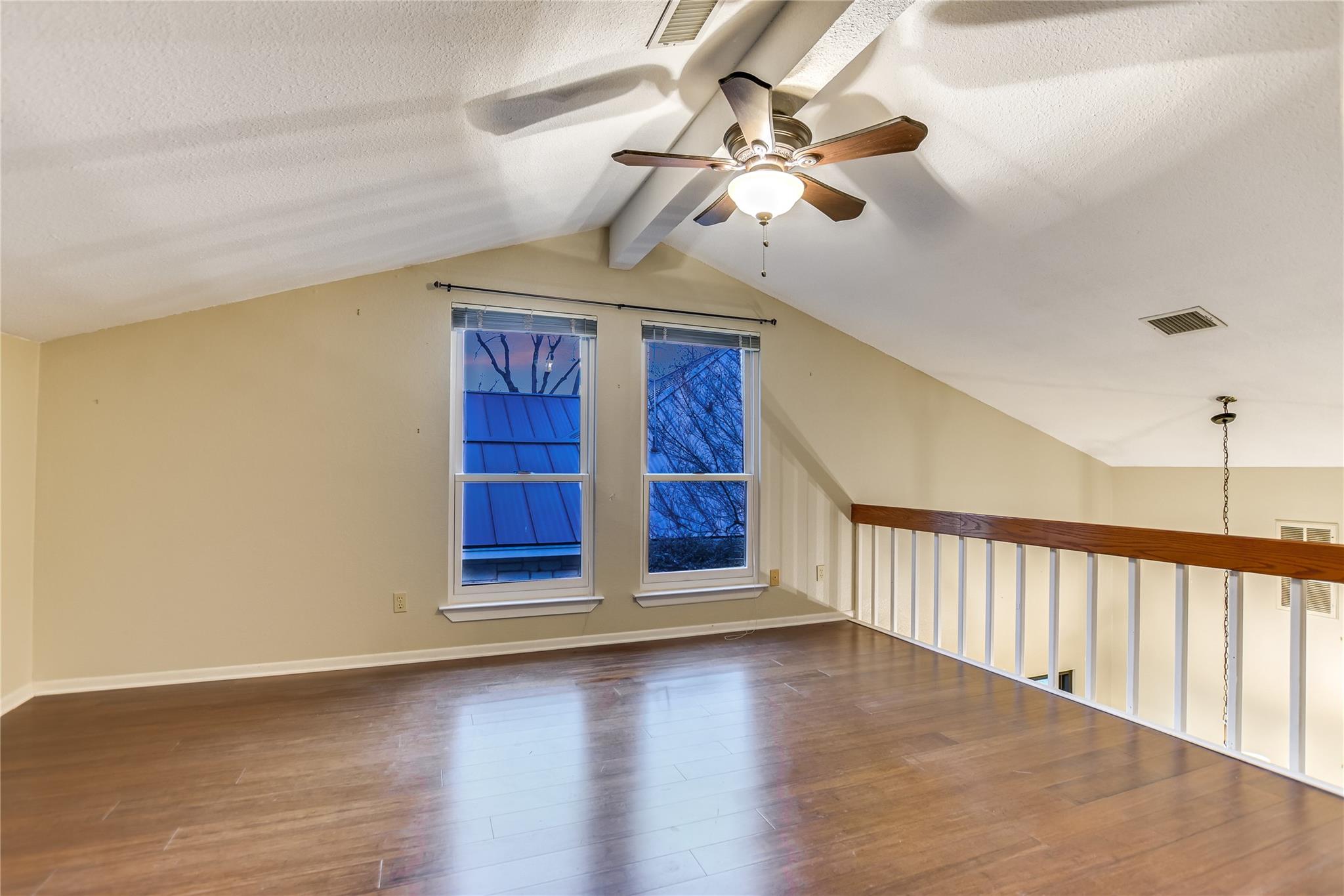 204 Blue Ground None Property Photo 23