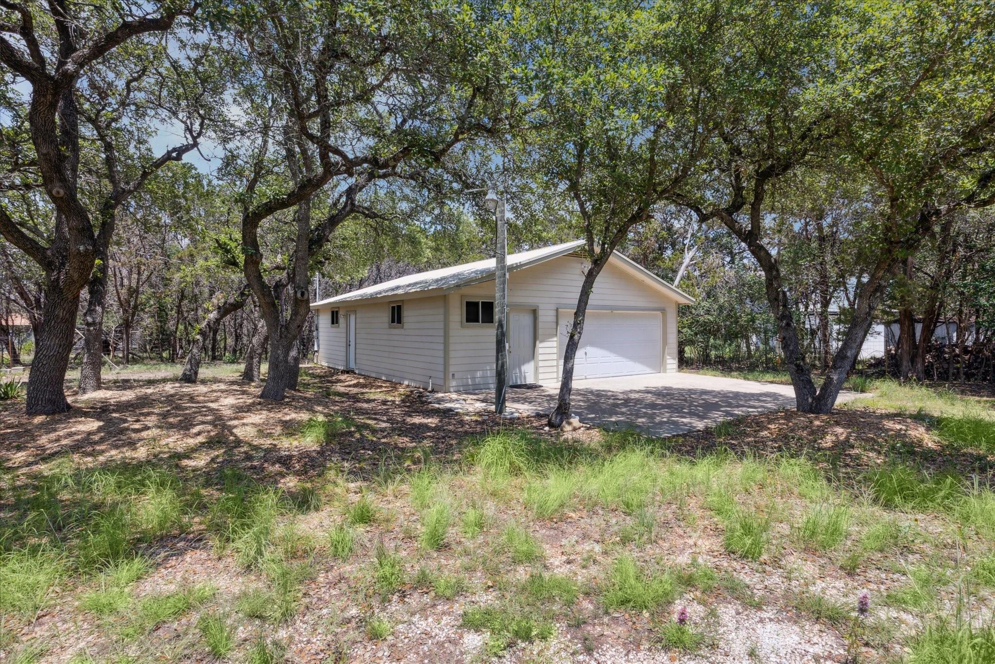 16043 Pool Canyon Rd Property Photo 5