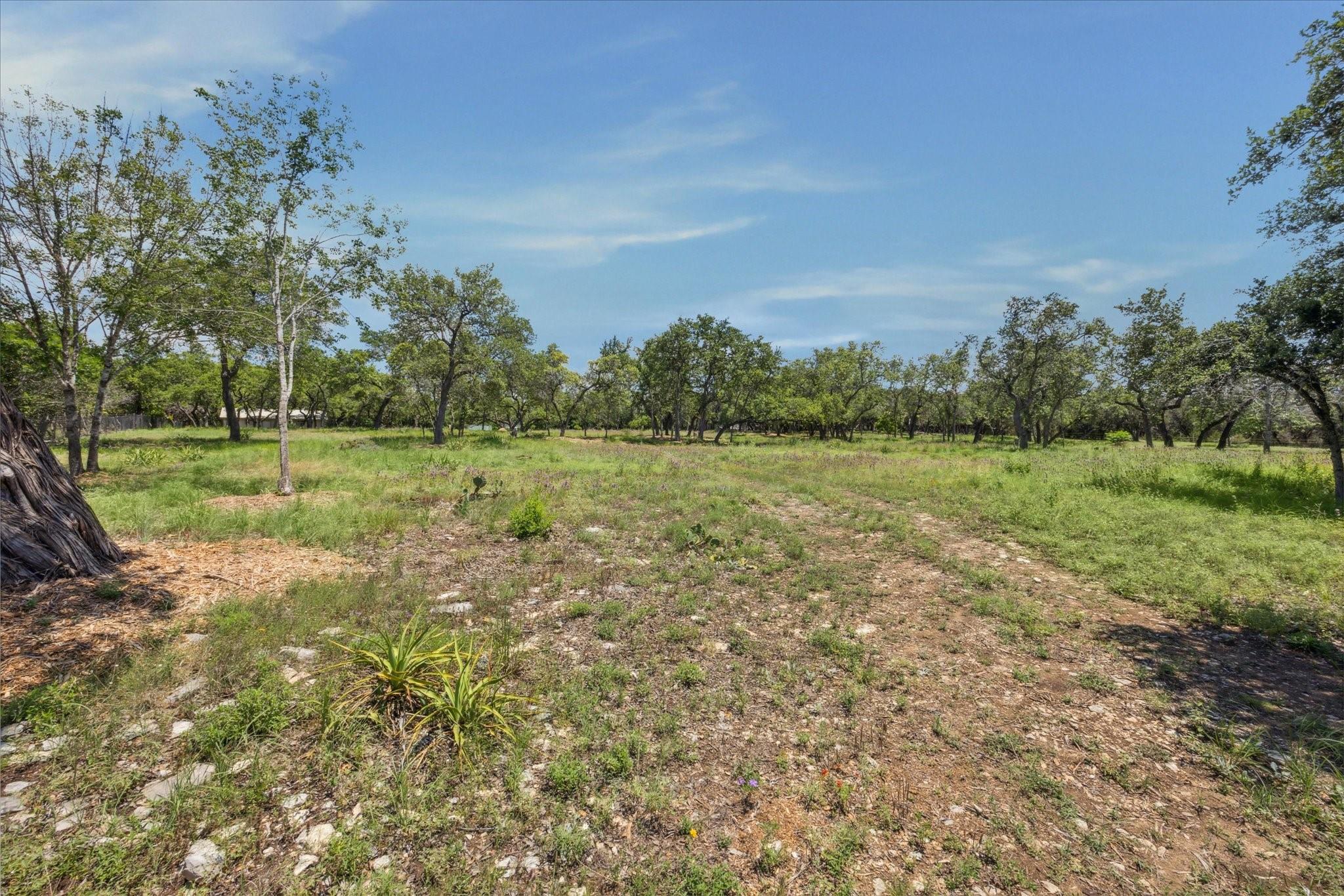 16043 Pool Canyon Rd Property Photo 10