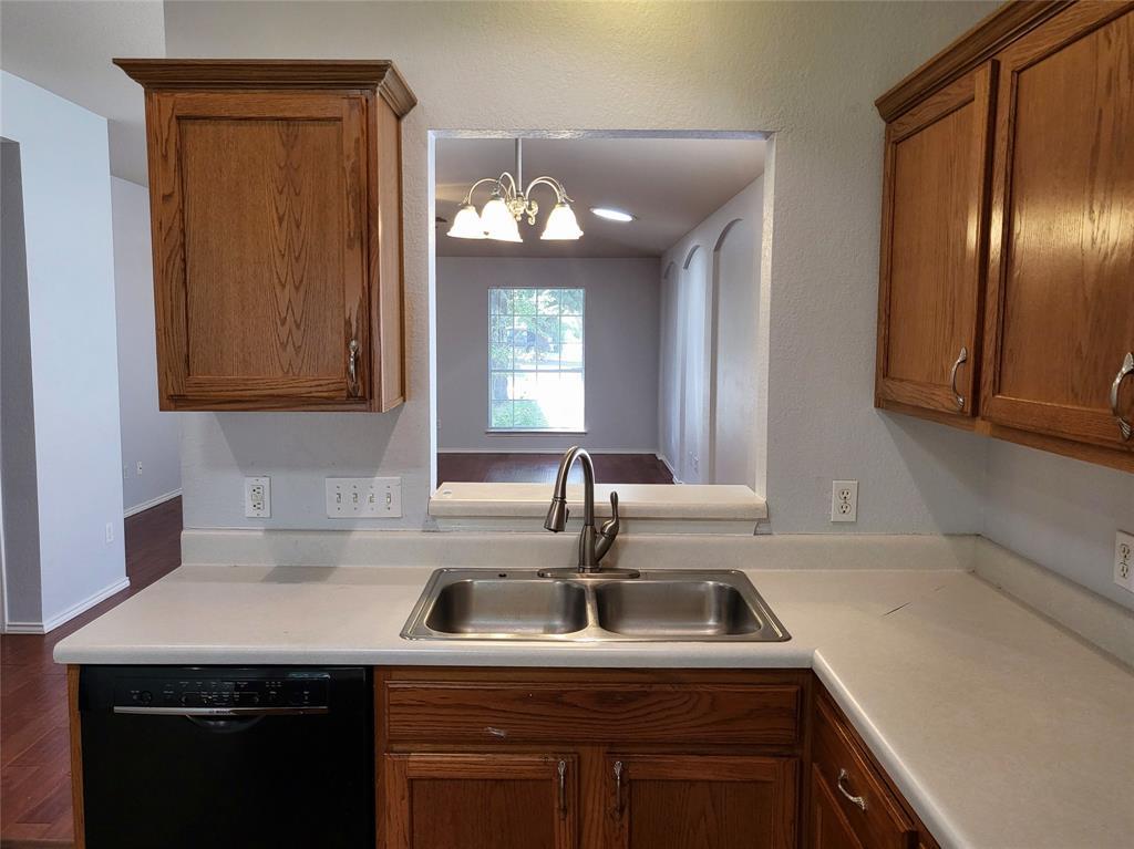 3129 Jazz St Property Photo 9