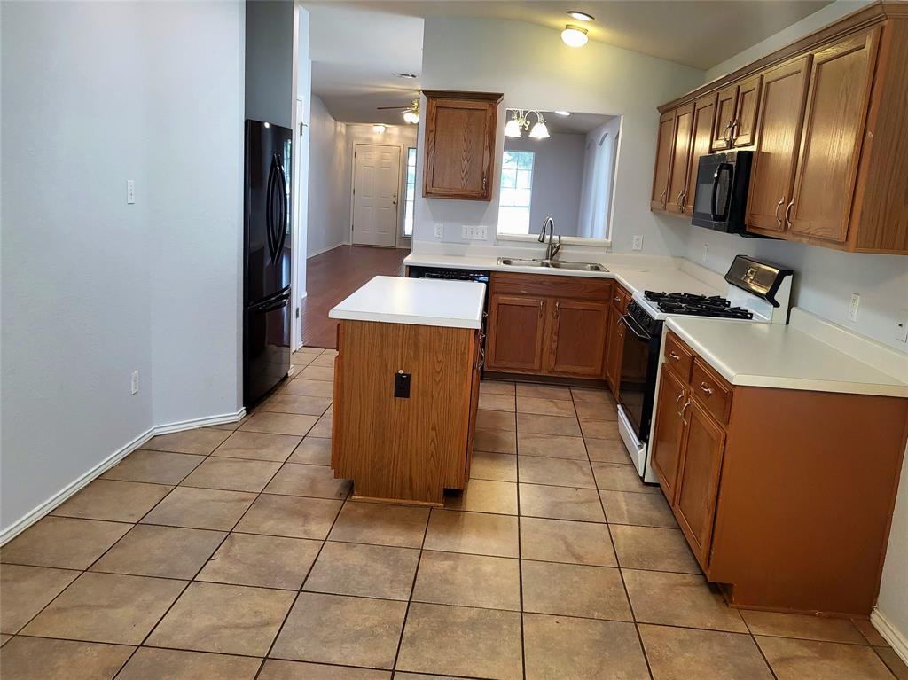 3129 Jazz St Property Photo 12