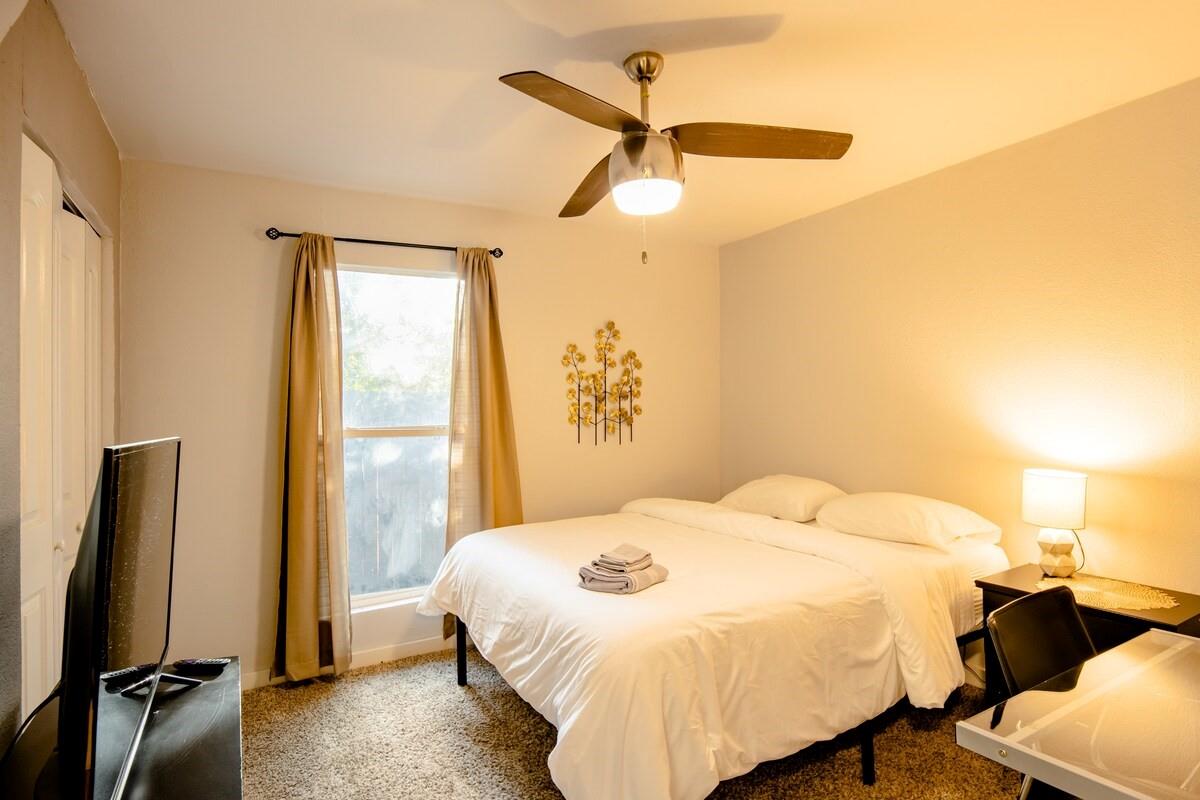 2603 Parker Ln B Property Photo 21