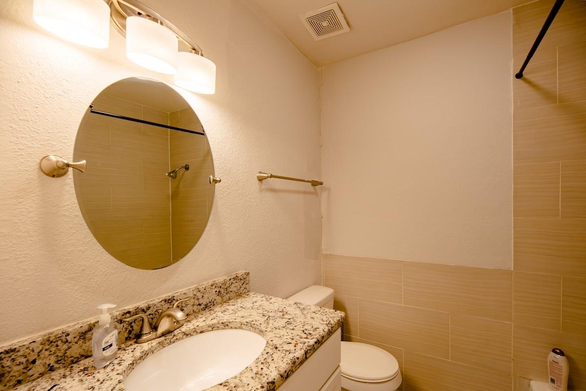 2603 Parker Ln B Property Photo 23