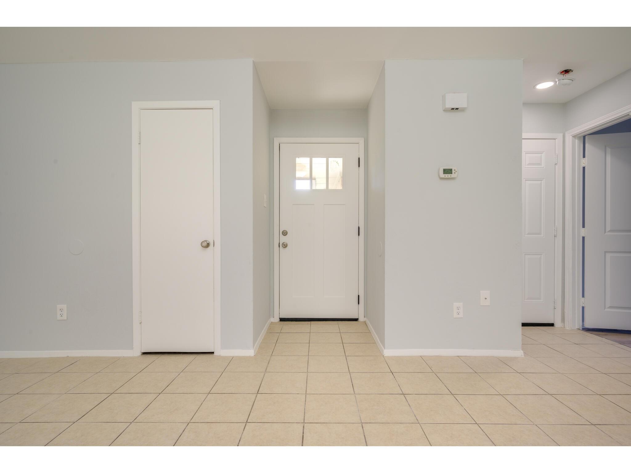 2104 Magazine St Property Photo 7