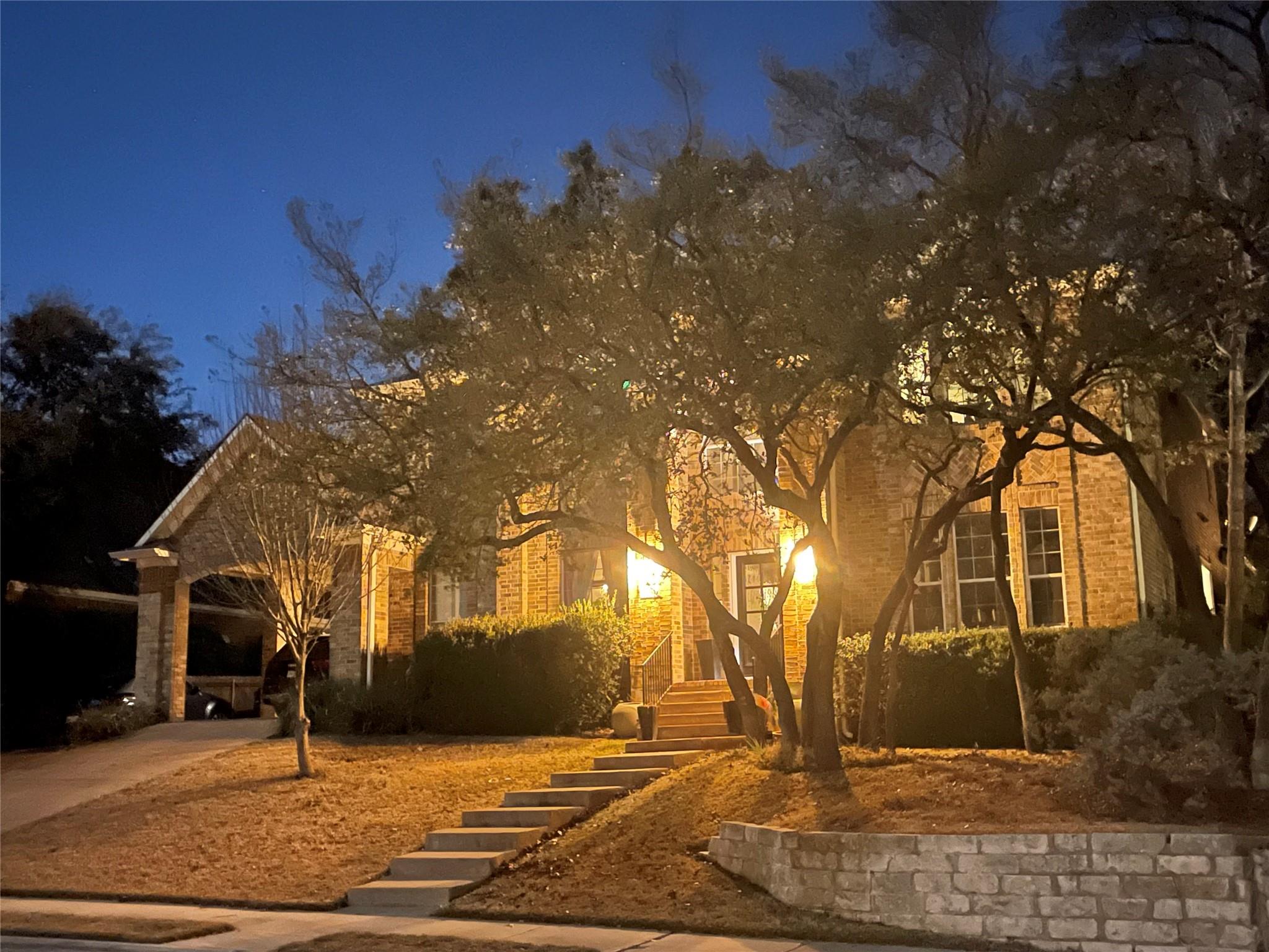 2510 Trailing Vine Way Property Photo 4