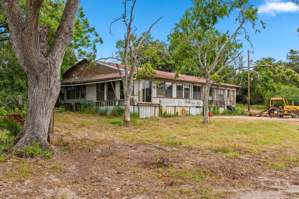 1910 E County Road 415 None Property Photo 17