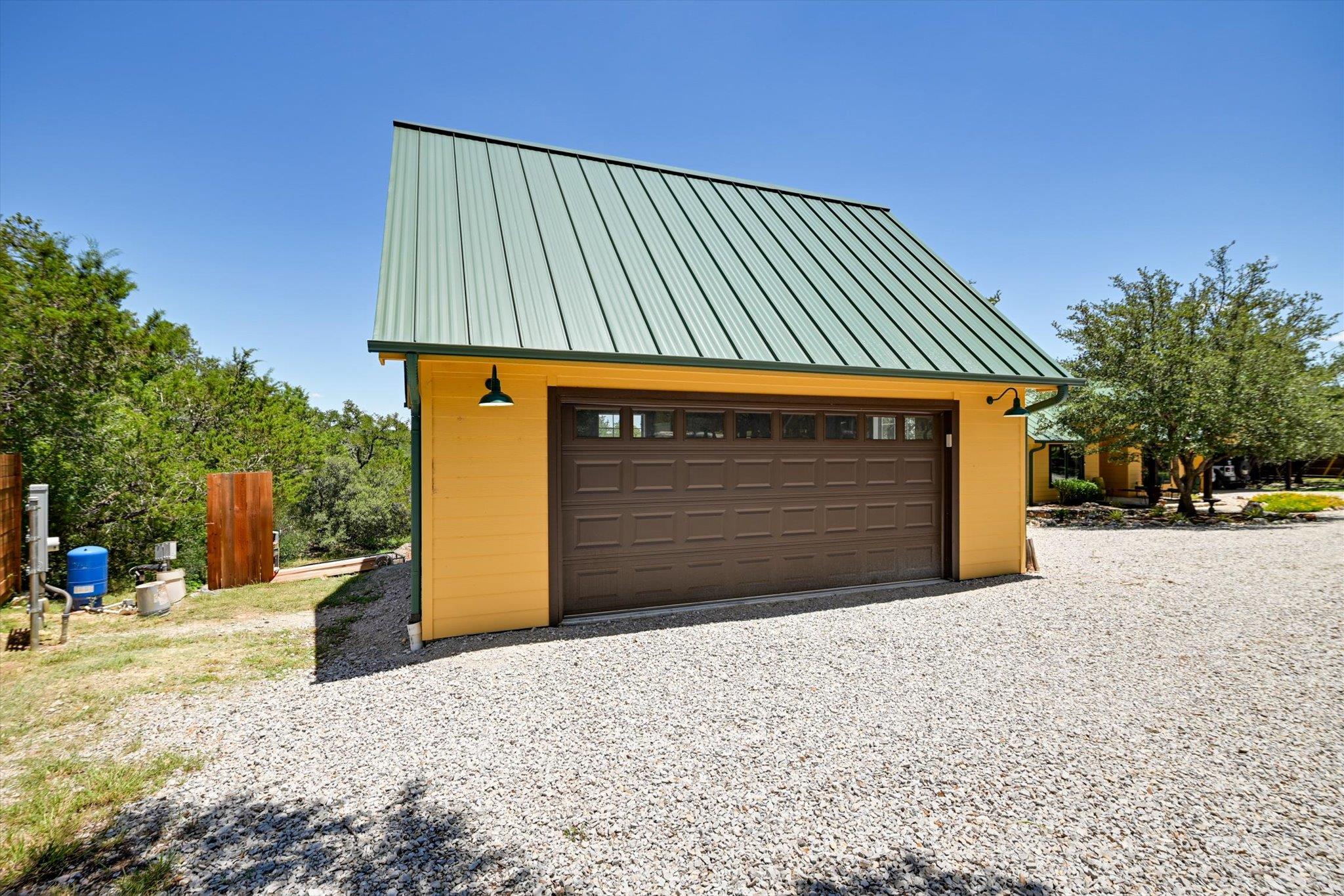 24240 Spur Trl Property Photo 27