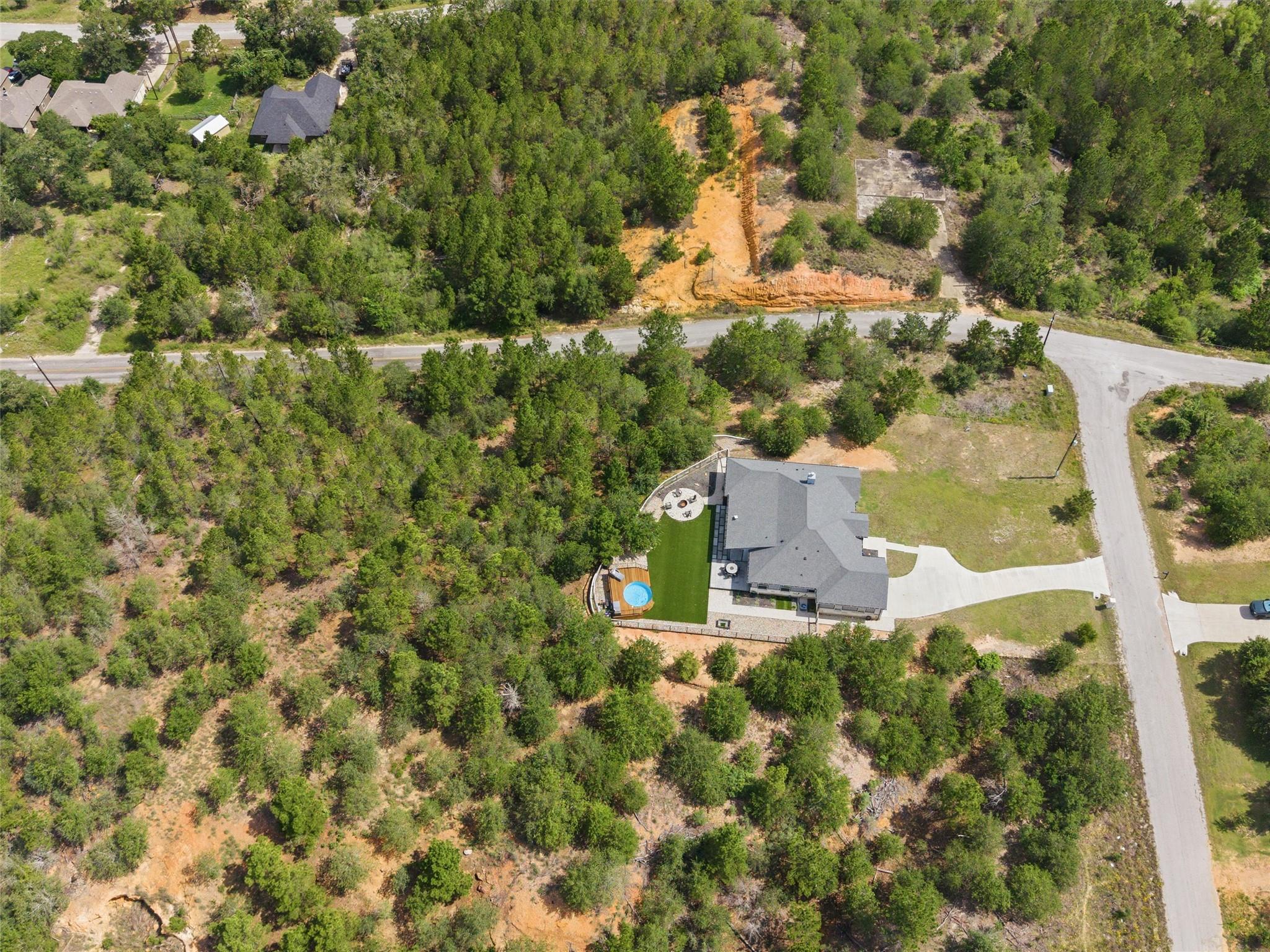 106 Pinecrest Dr Property Photo 35