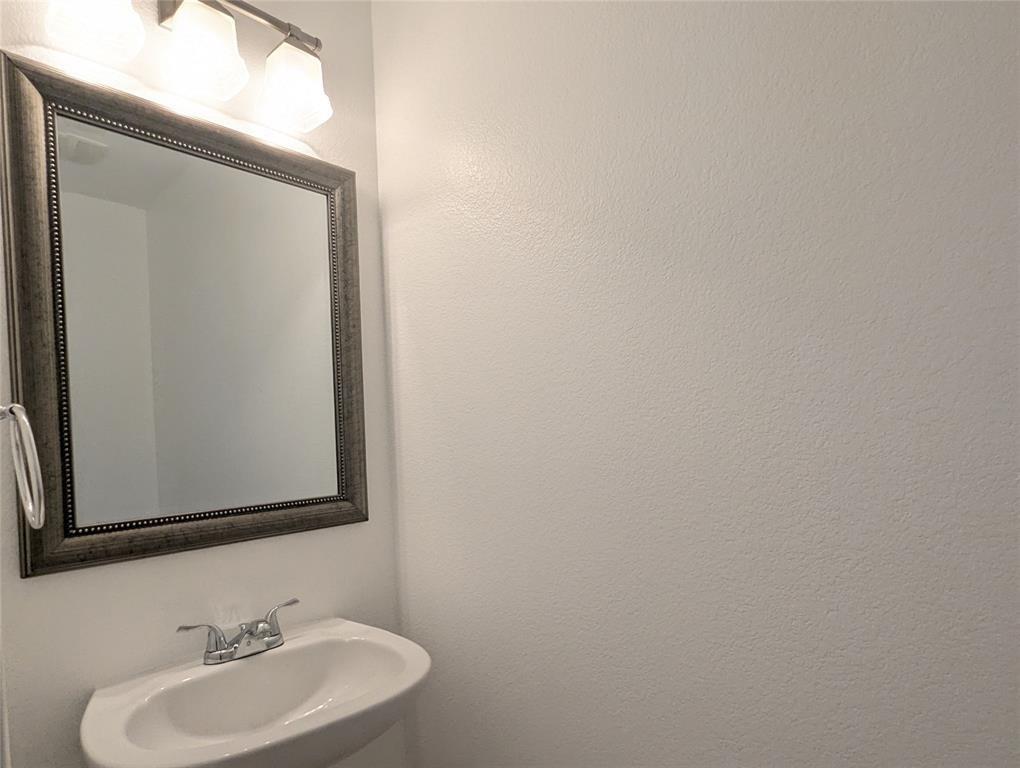 17928 Kenai Fjords Dr 2 Property Photo 11
