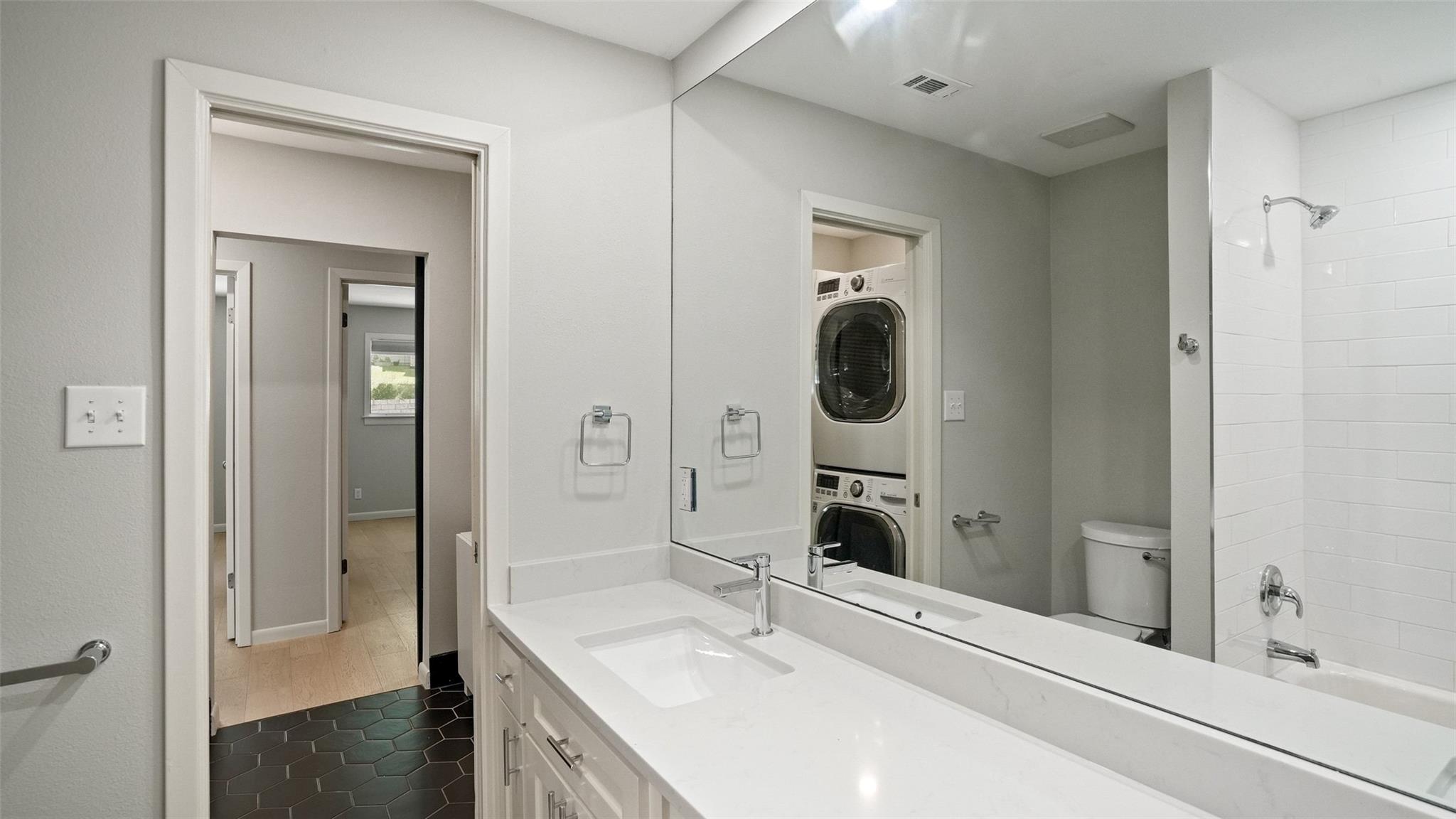 6404 Shoal Creek Blvd Property Photo 27