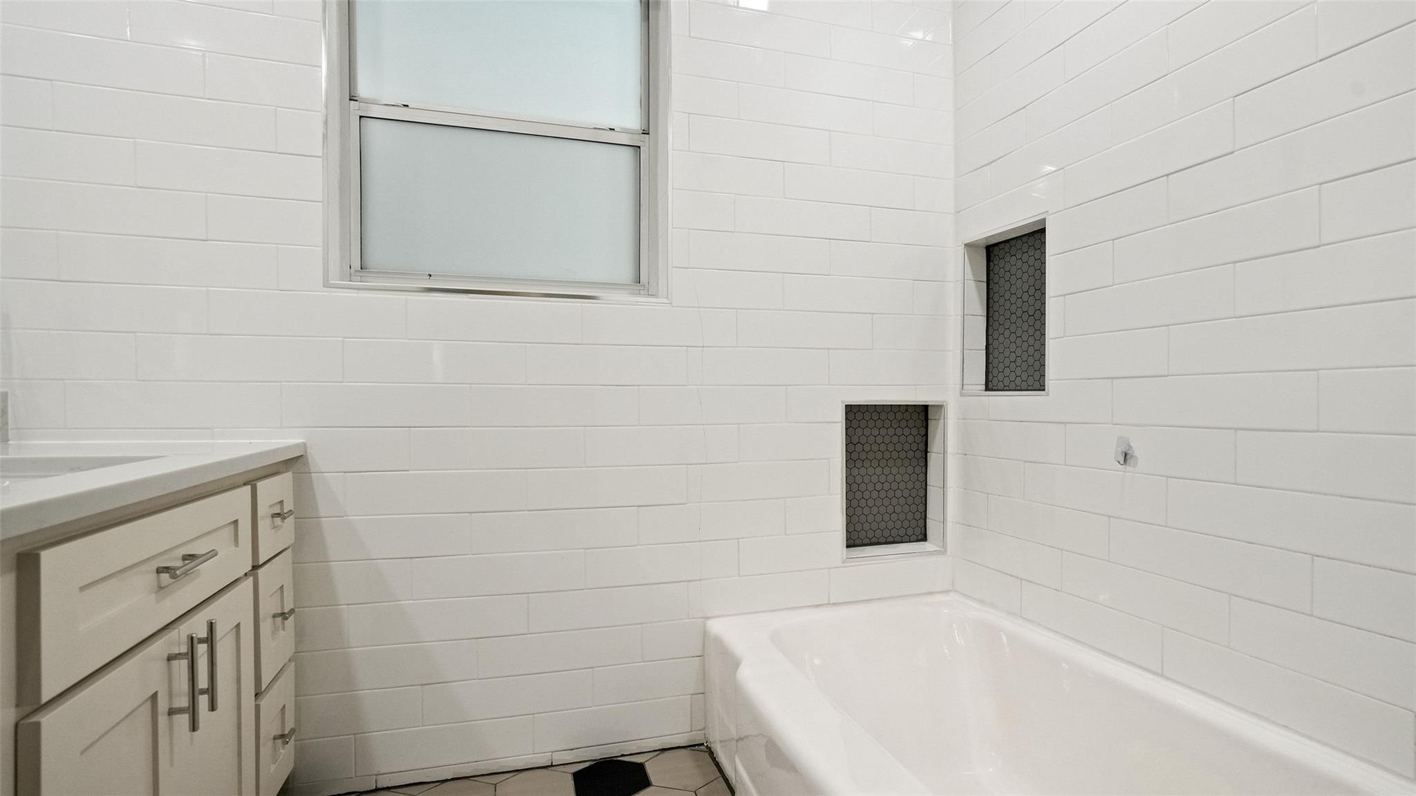6404 Shoal Creek Blvd Property Photo 30