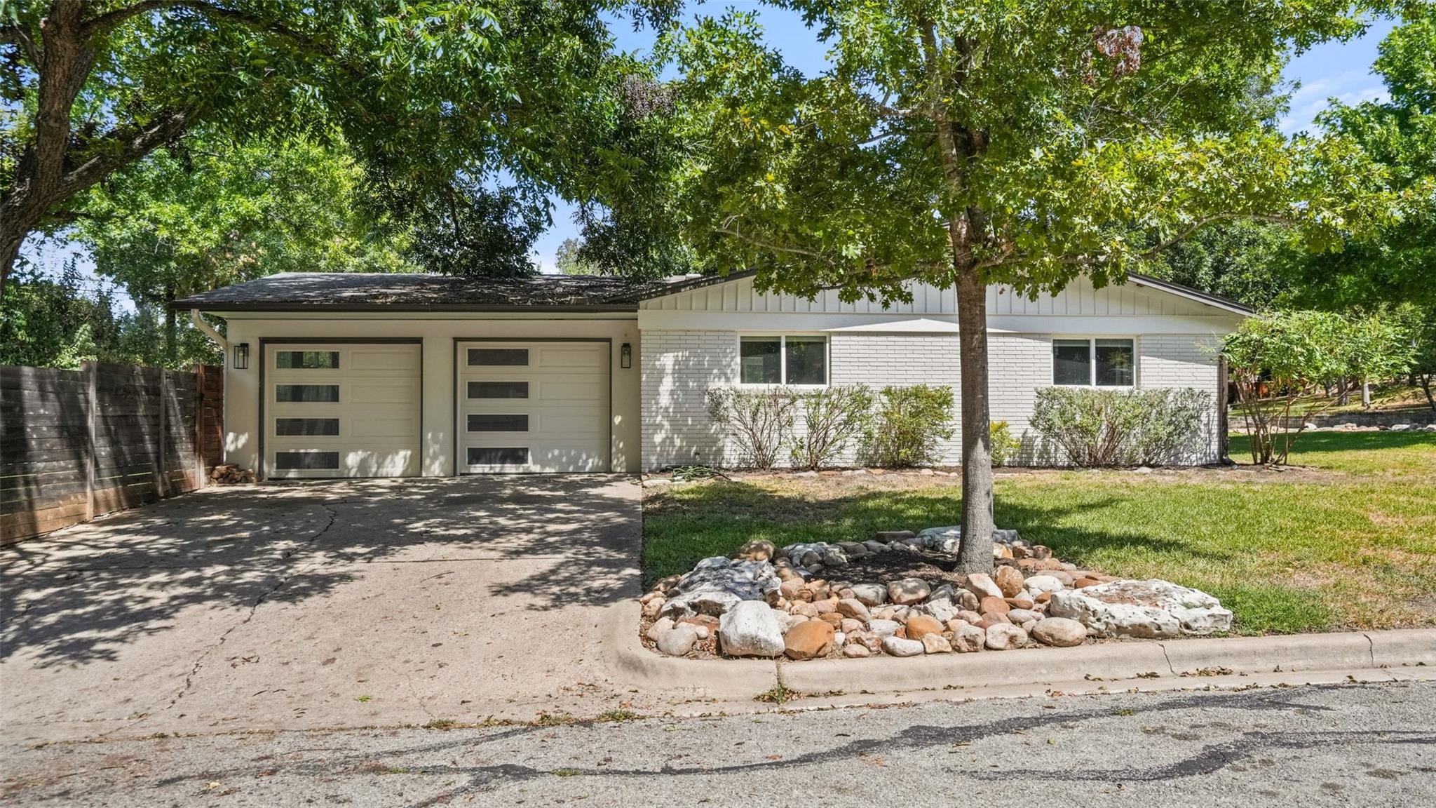 6404 Shoal Creek Blvd Property Photo 37