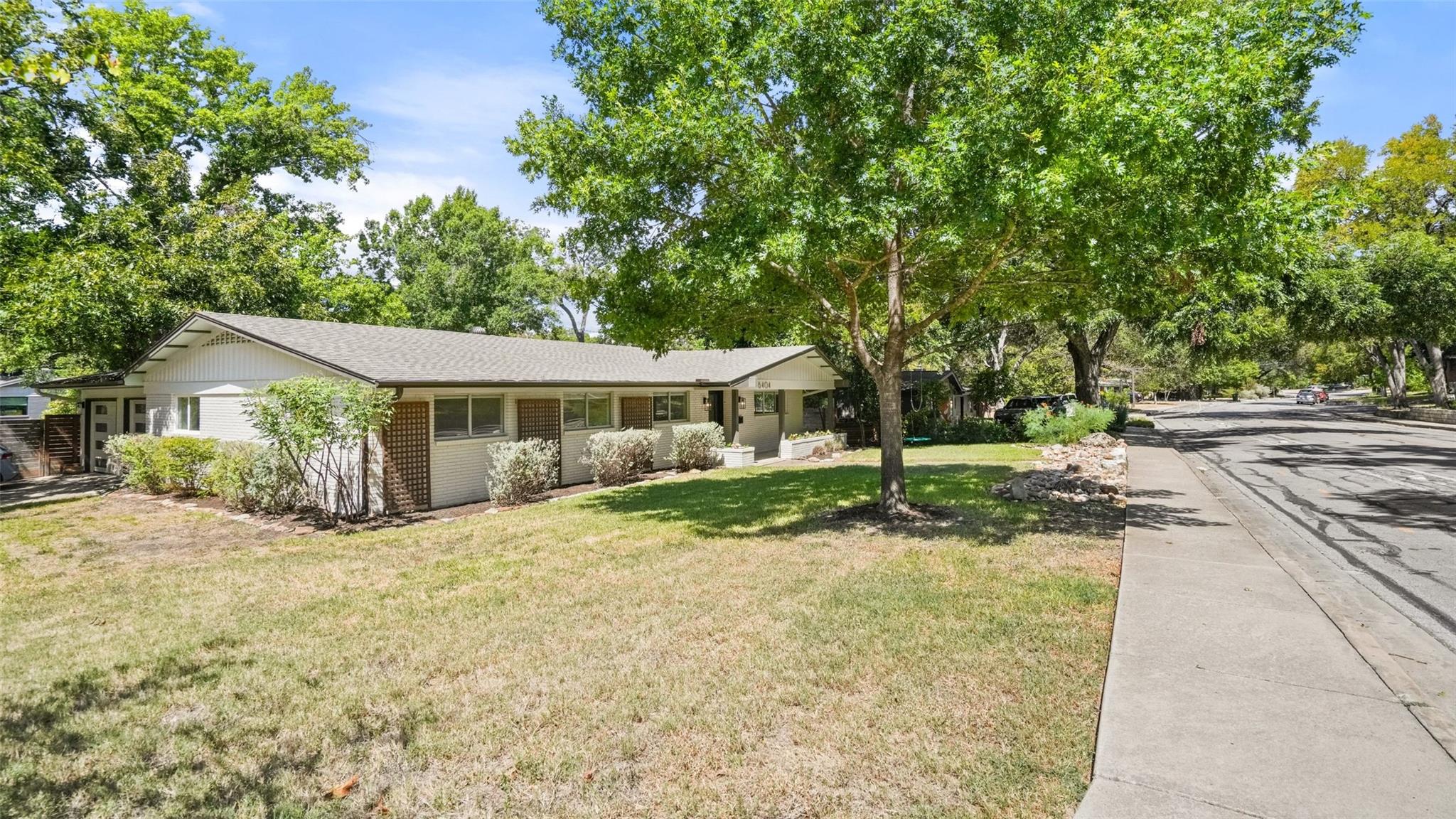 6404 Shoal Creek Blvd Property Photo 38